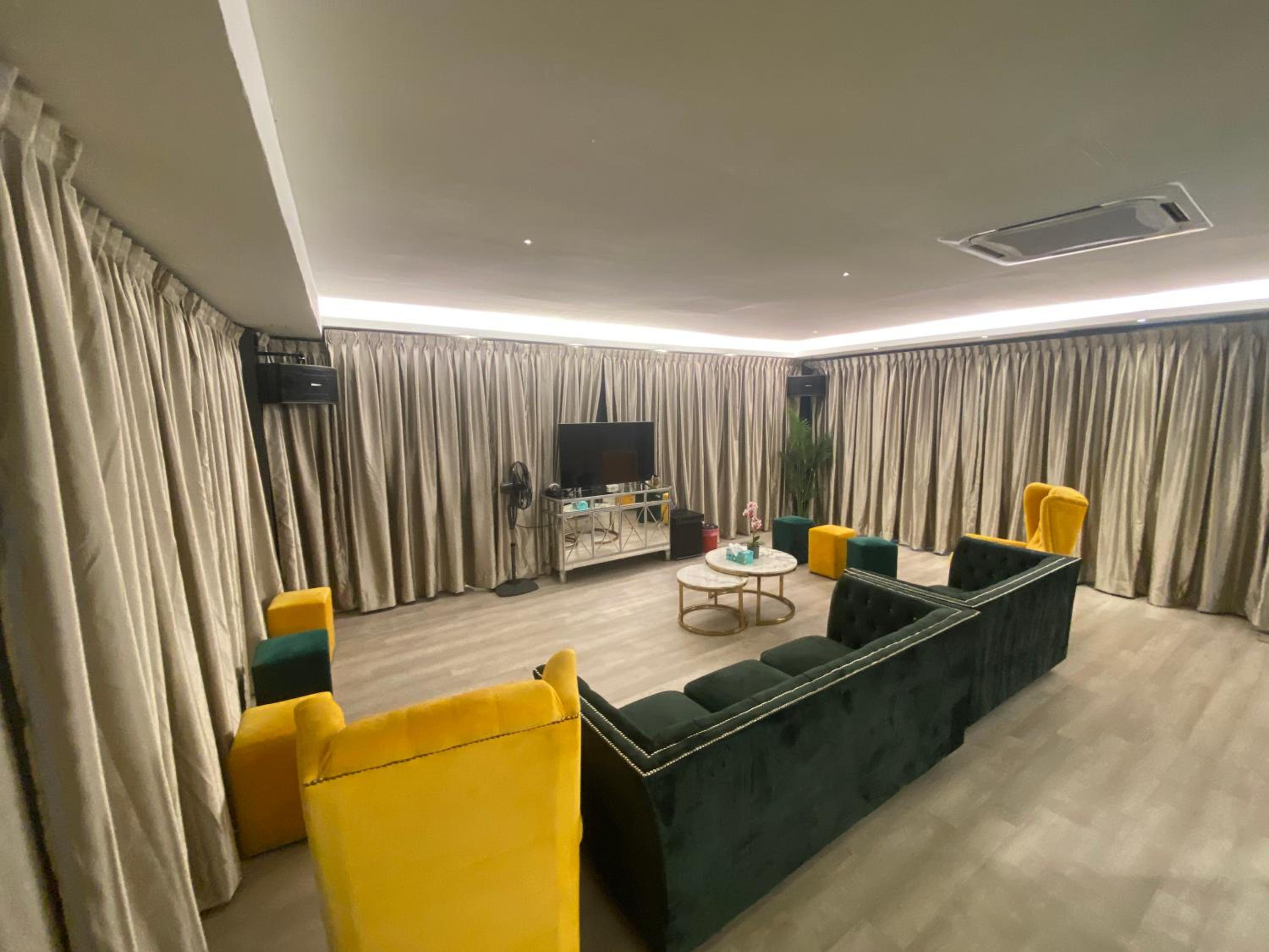 The Corner House Mont Kiara
