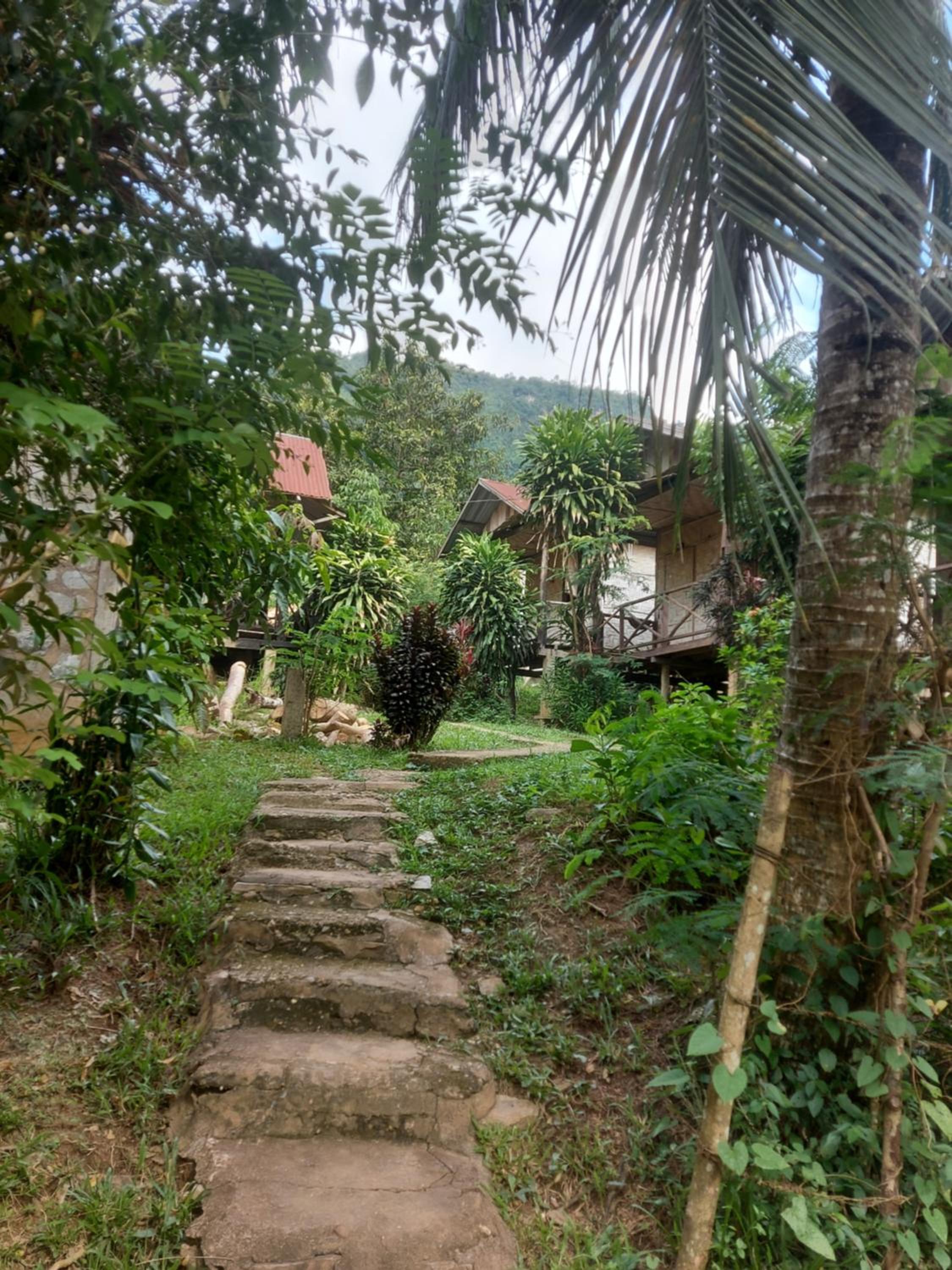 sainamhoun guesthouse