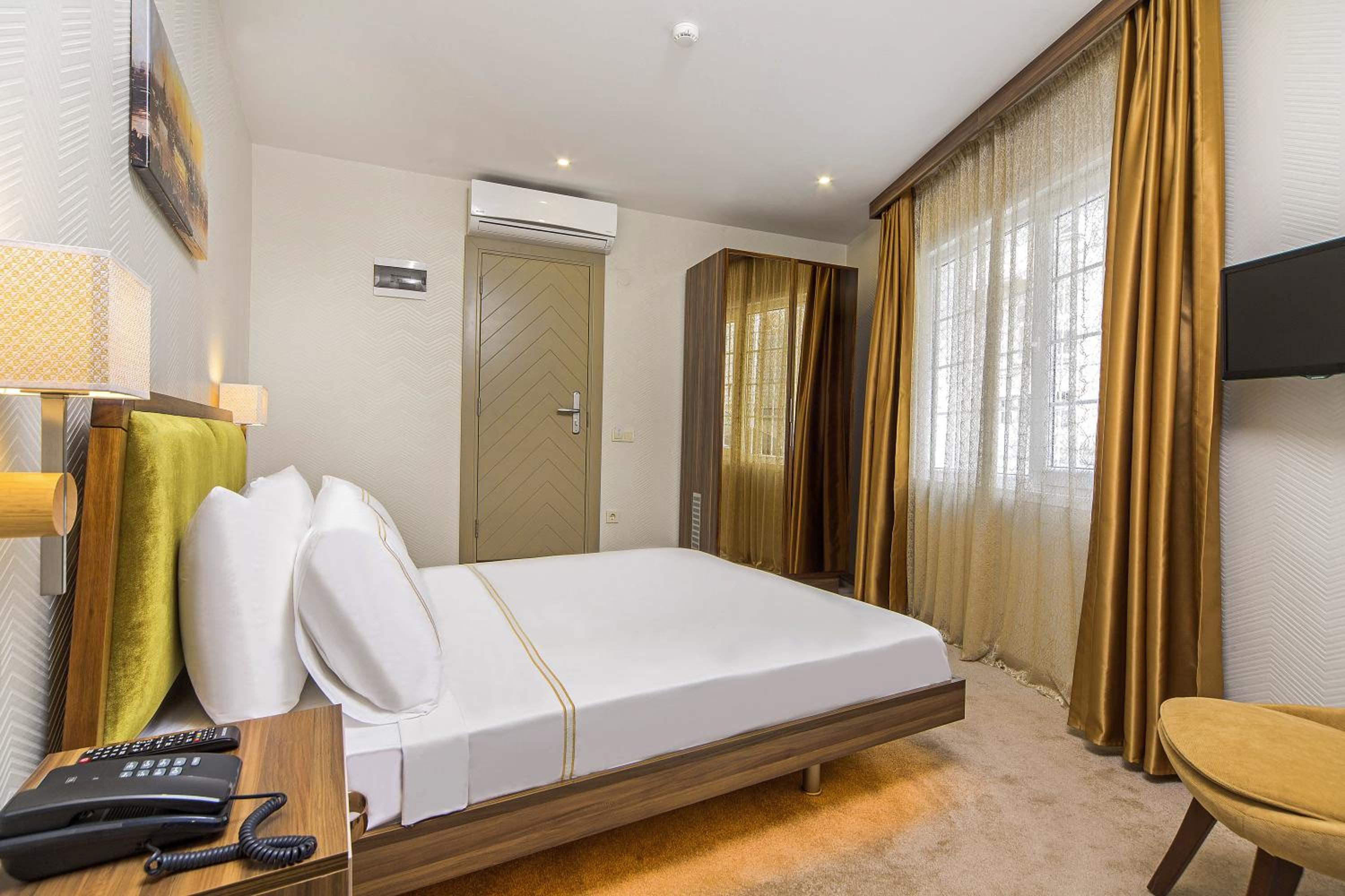 Almina Guest House