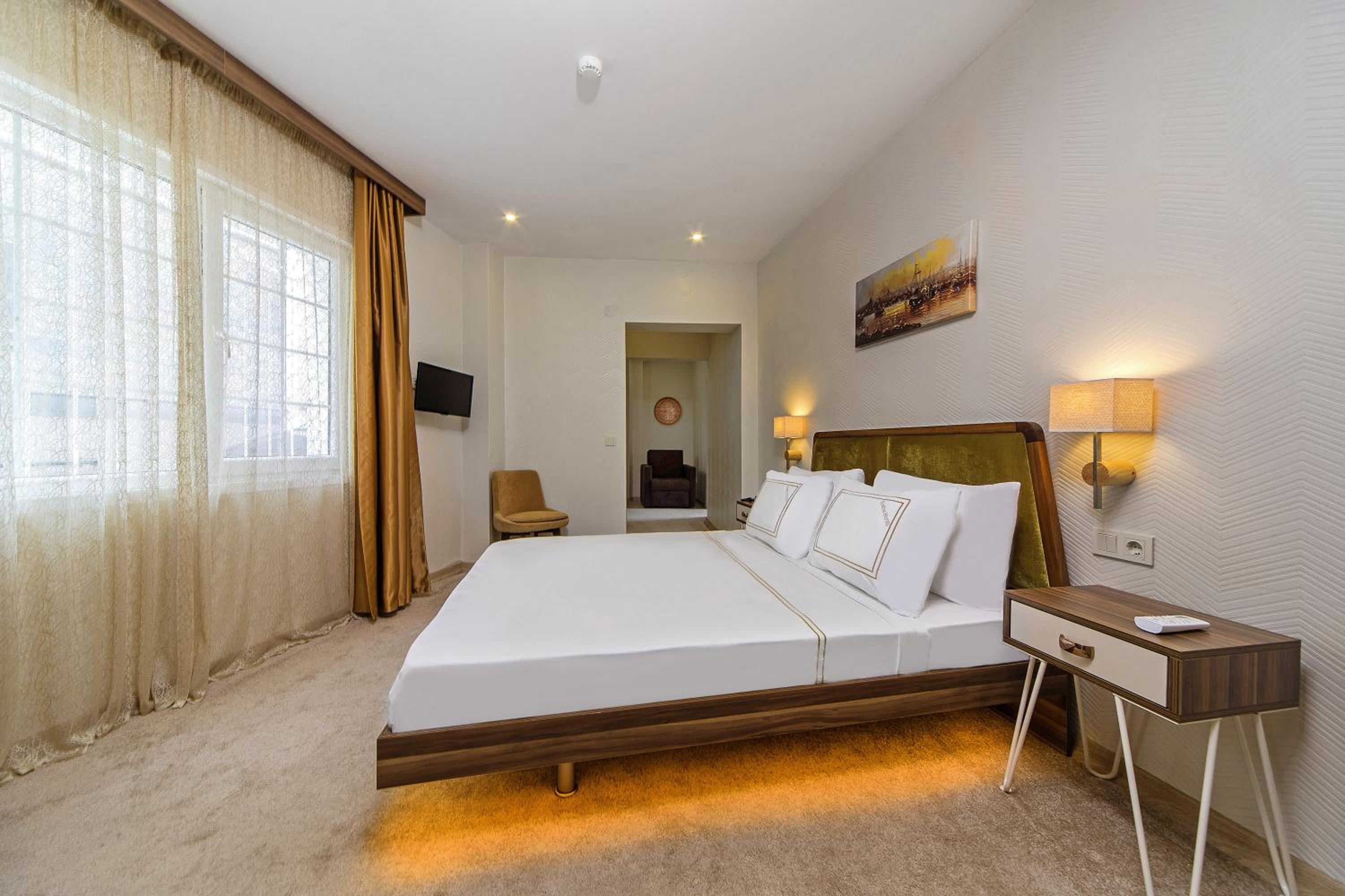 Almina Guest House