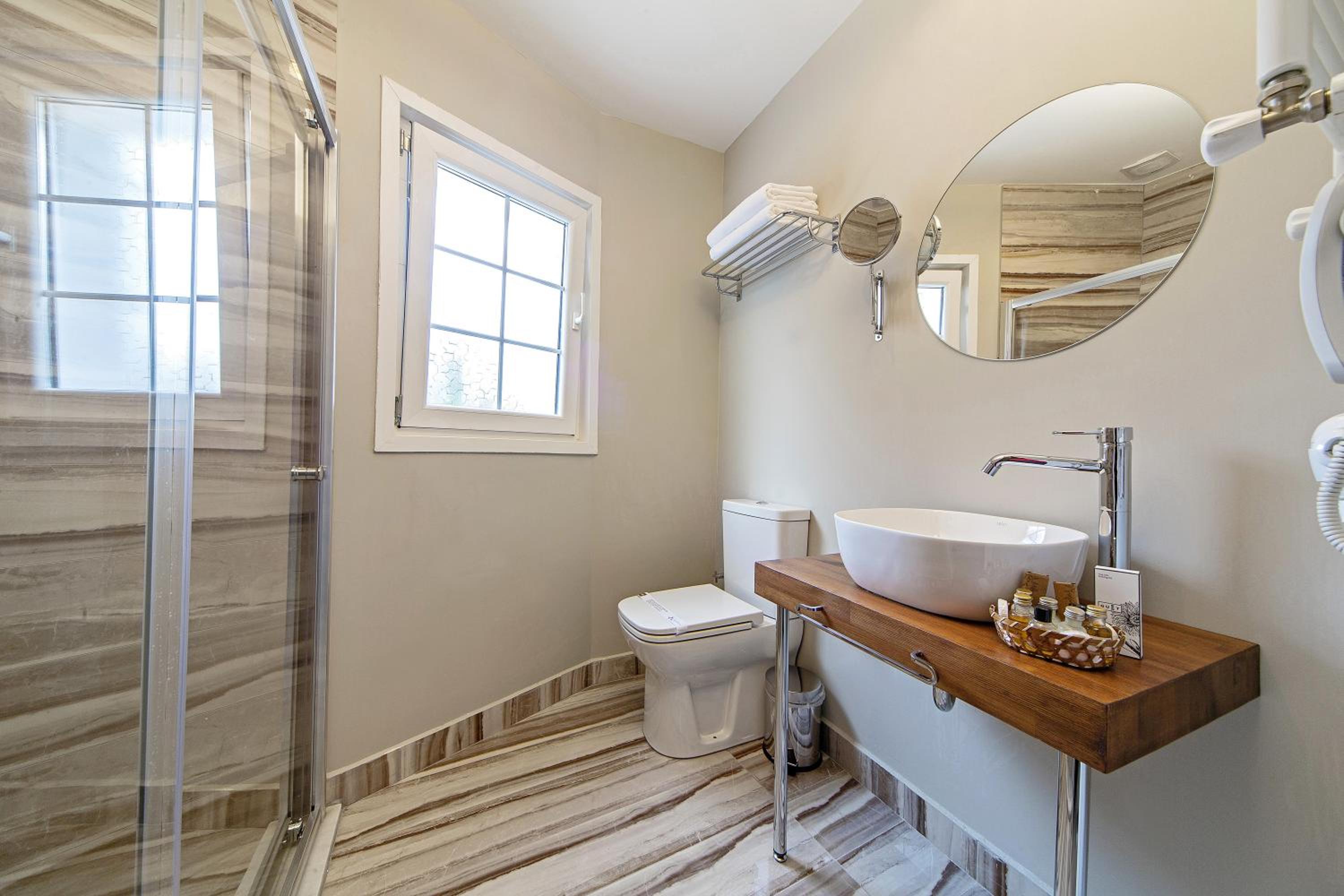 Almina Guest House