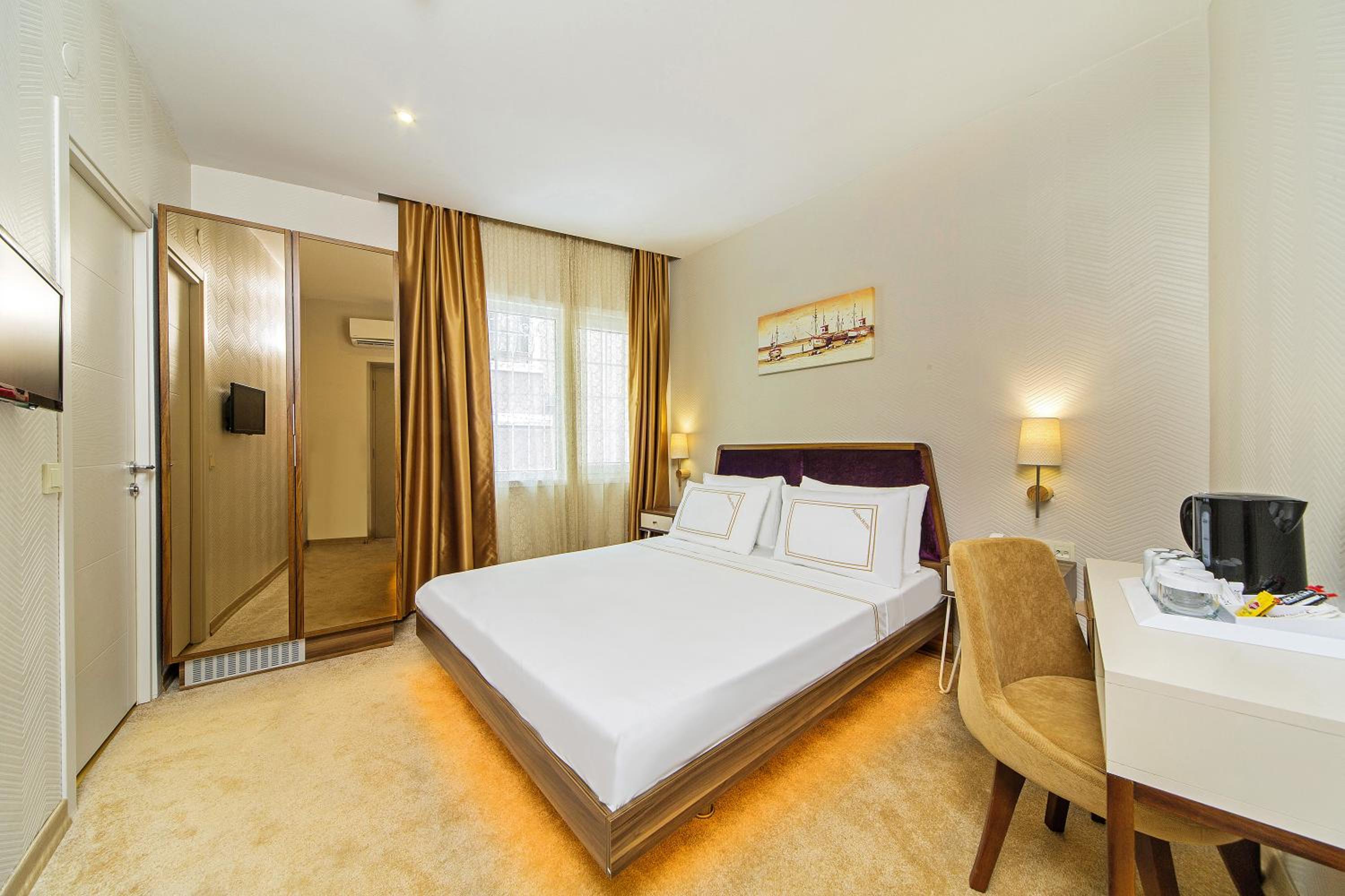Almina Guest House