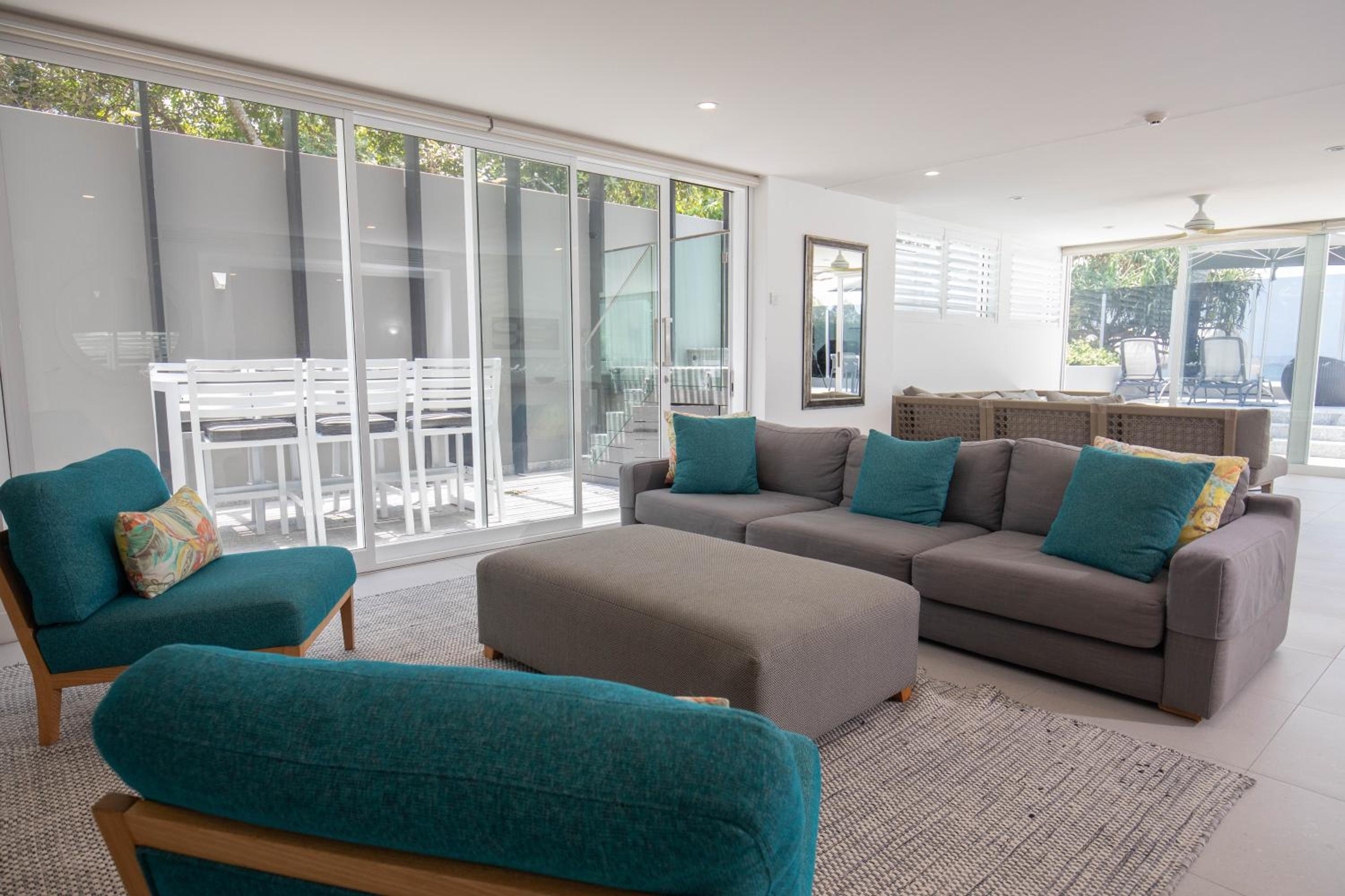 71 Hastings - Beachfront