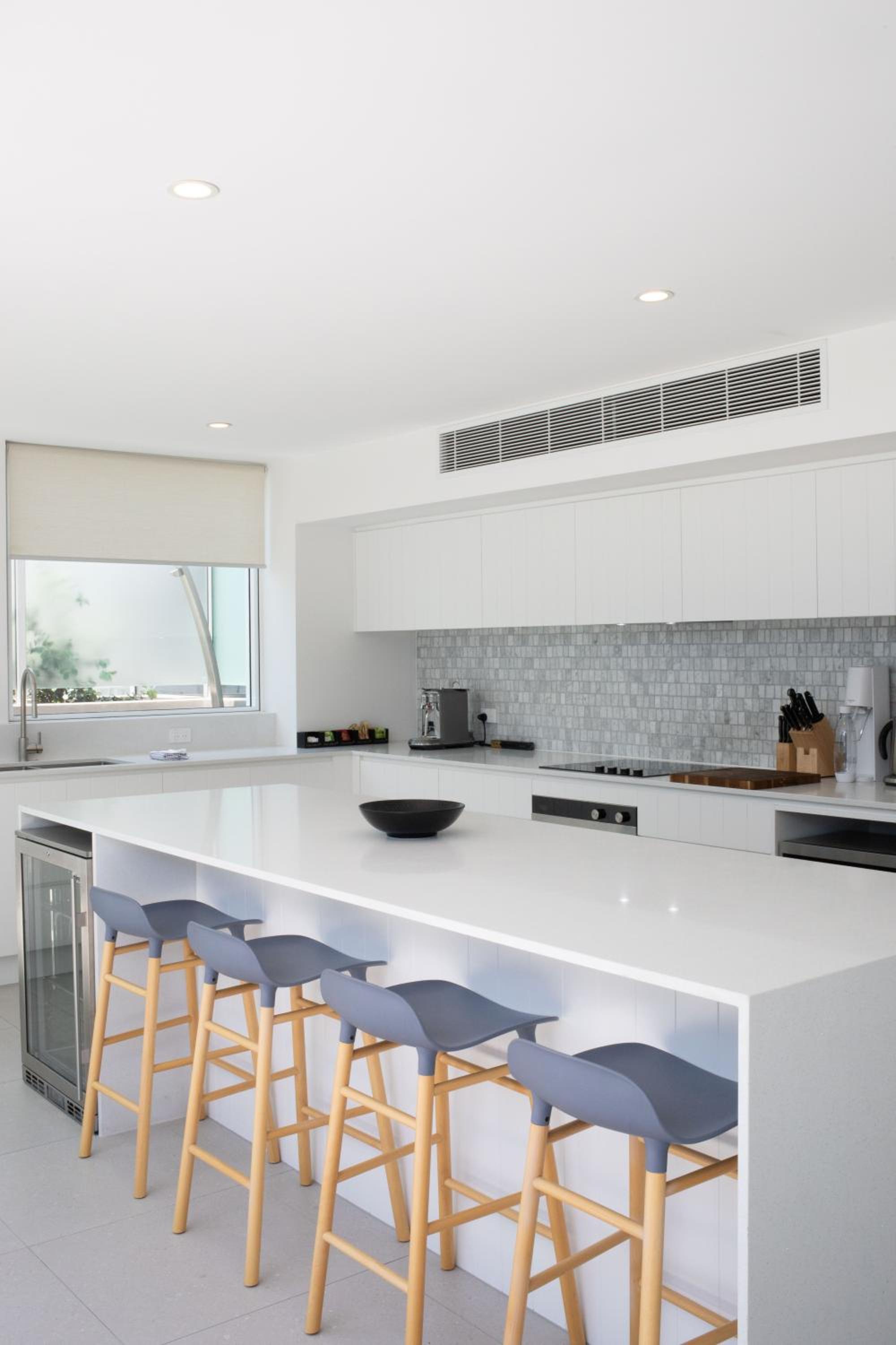 71 Hastings - Beachfront