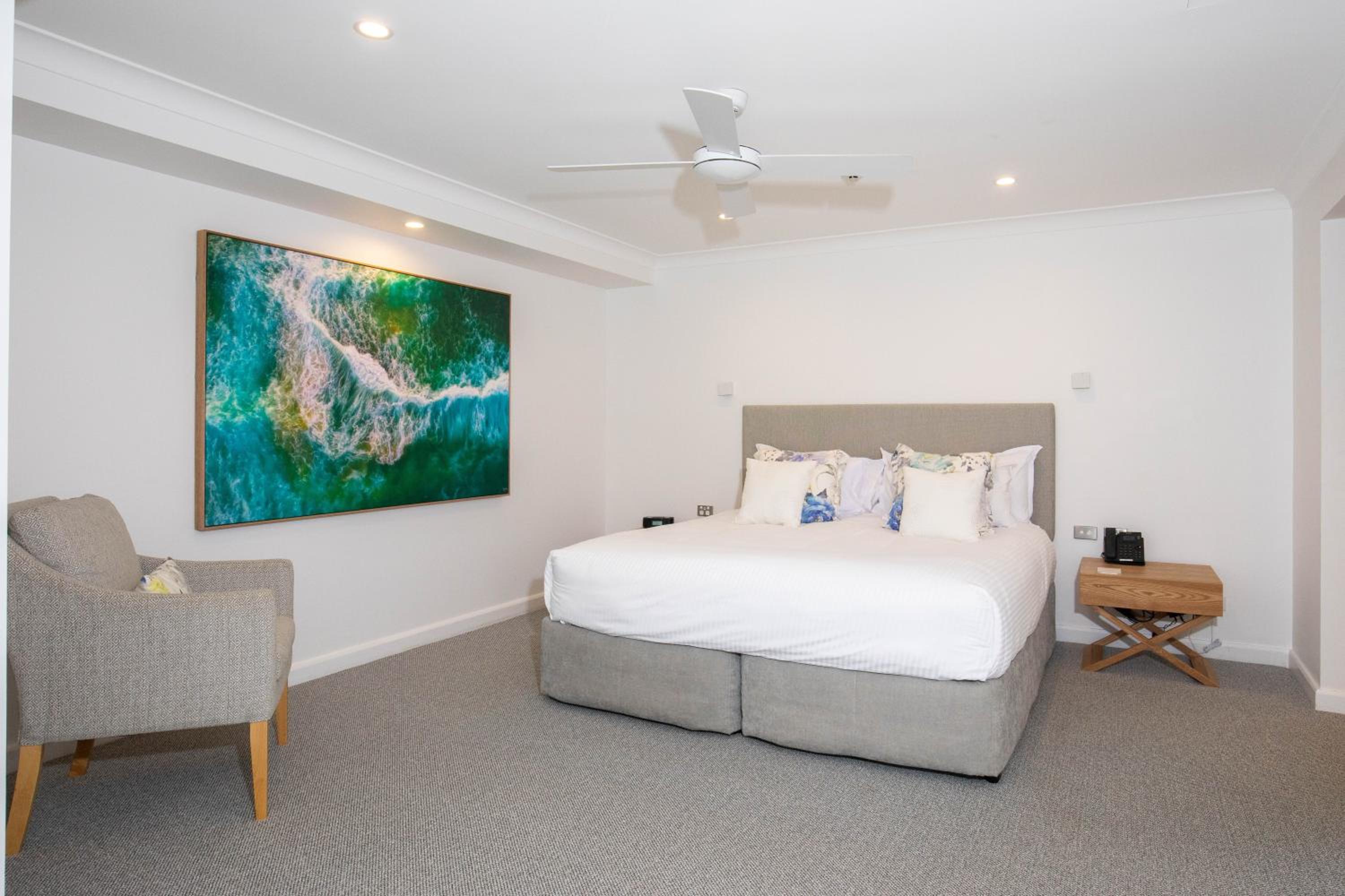 71 Hastings - Beachfront