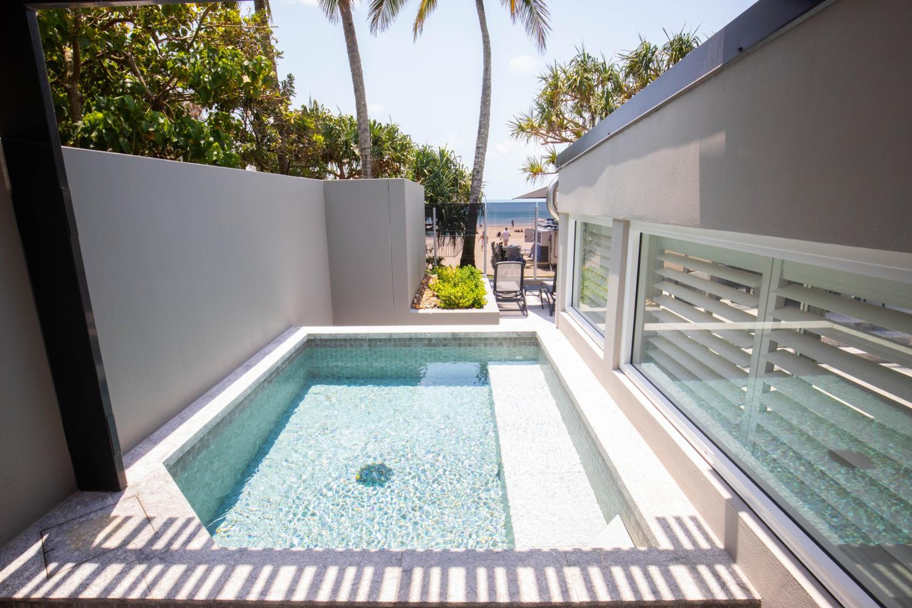 71 Hastings - Beachfront