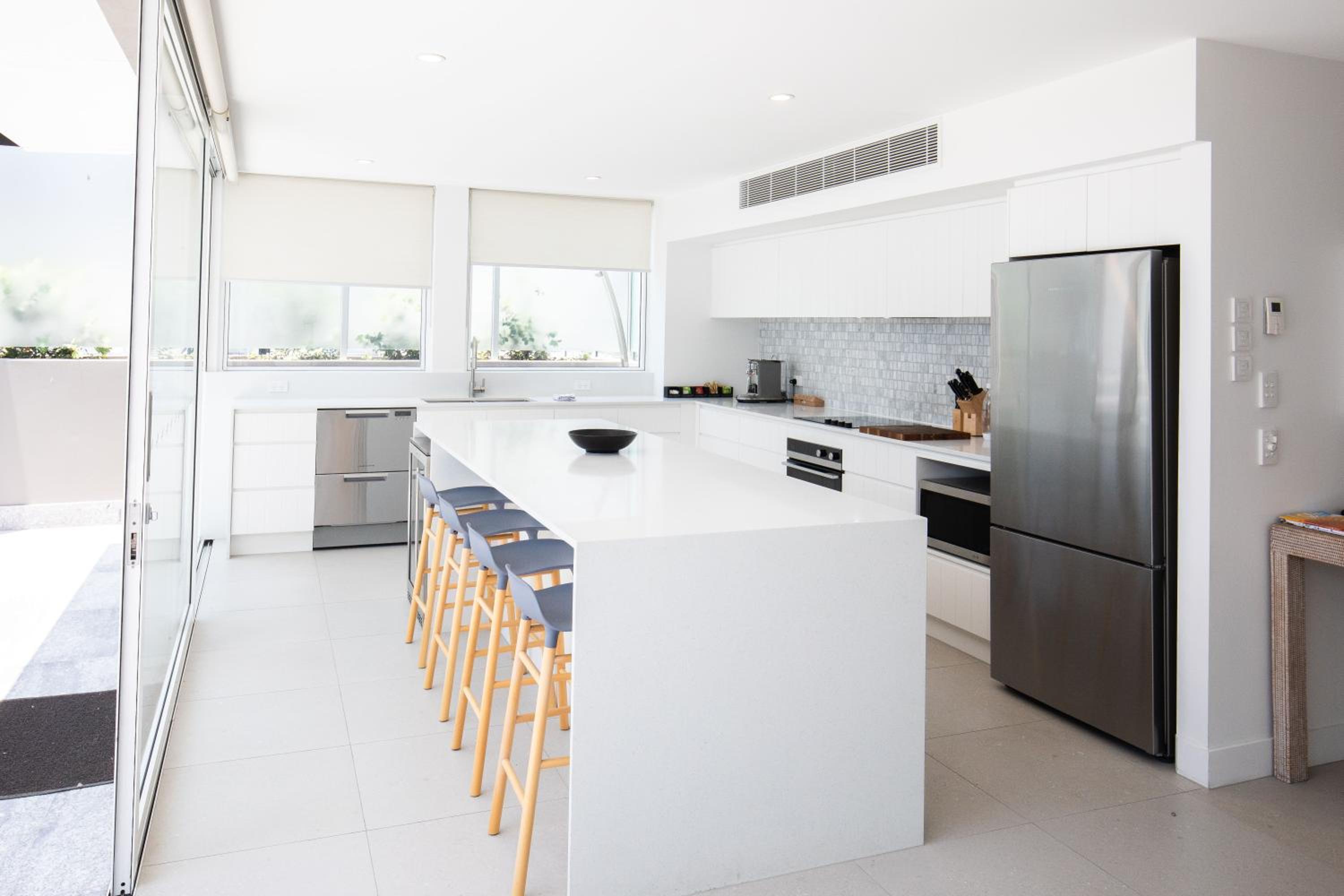 71 Hastings - Beachfront