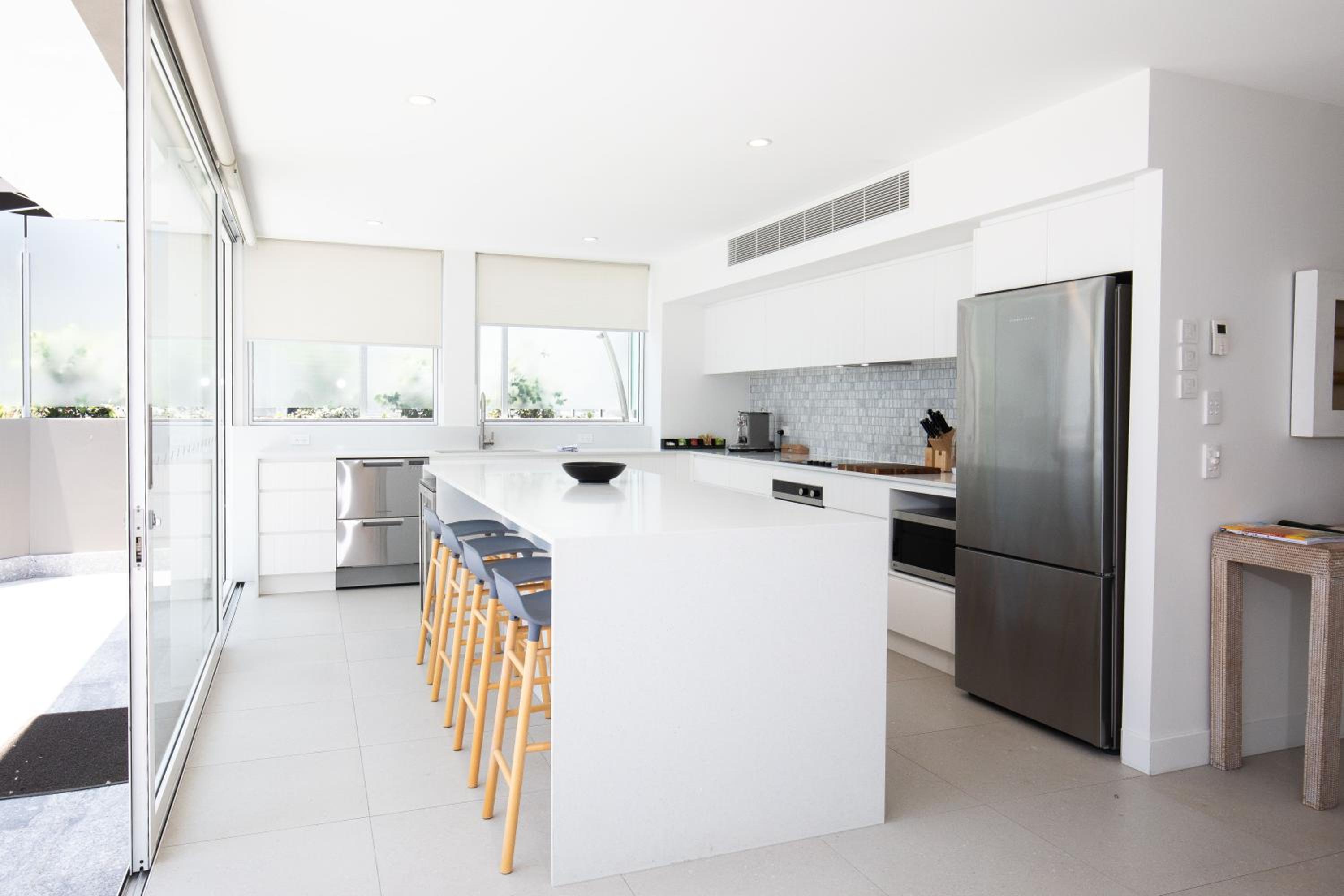 71 Hastings - Beachfront