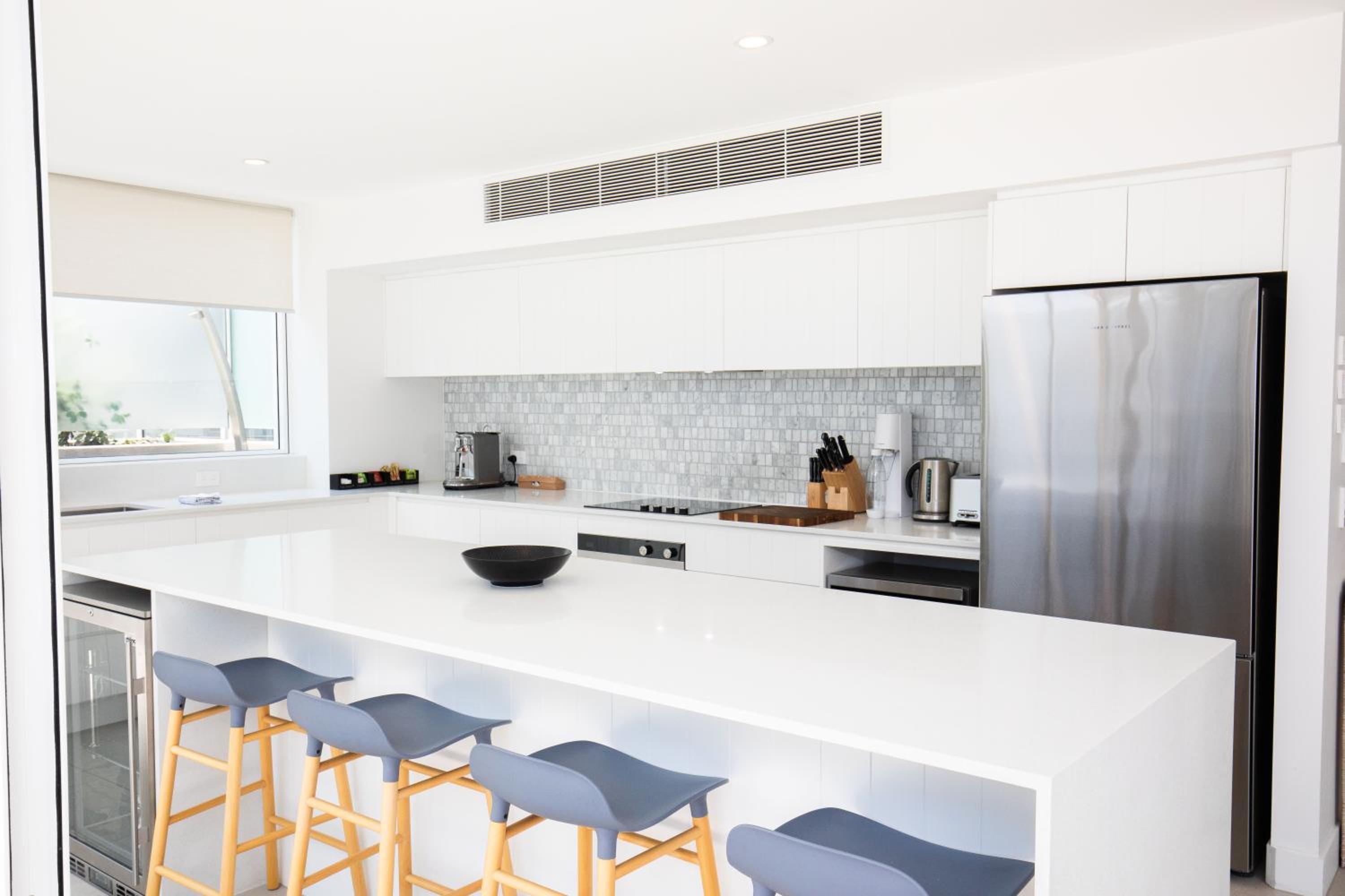 71 Hastings - Beachfront