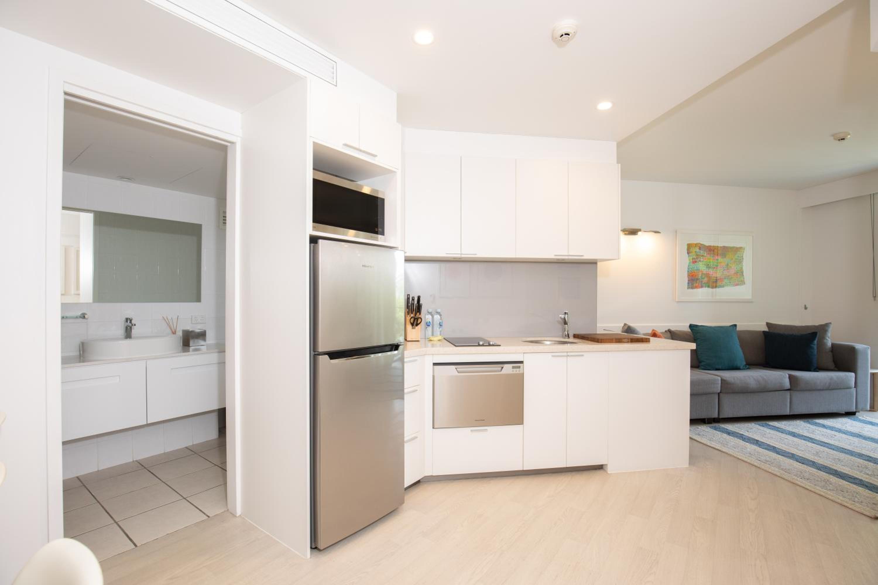71 Hastings - Beachfront