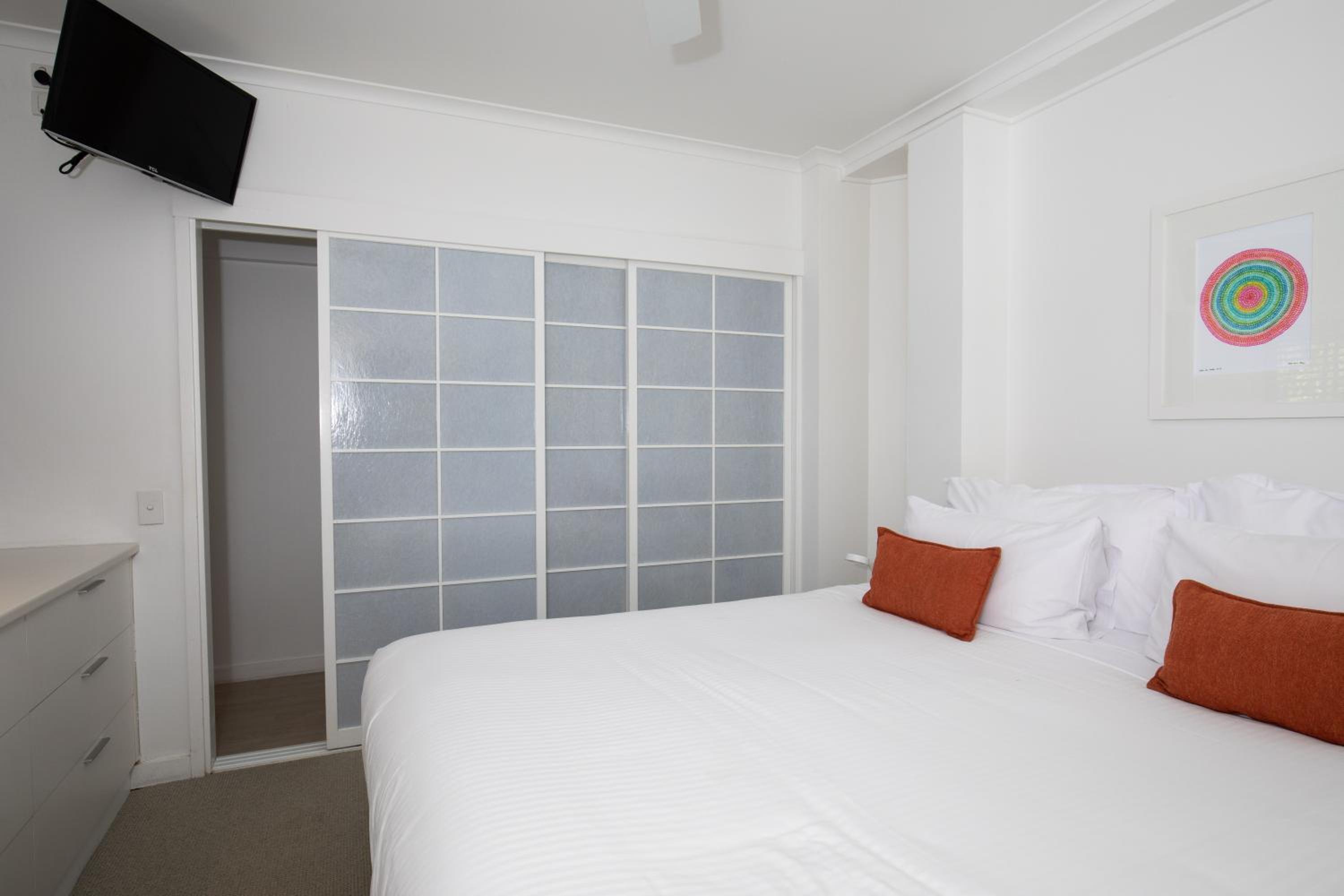 71 Hastings - Beachfront