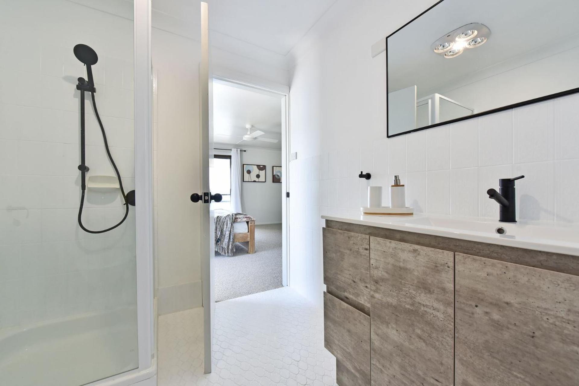 New Property Silverwater Serenity Shores Absolute Waterfront On The Lake