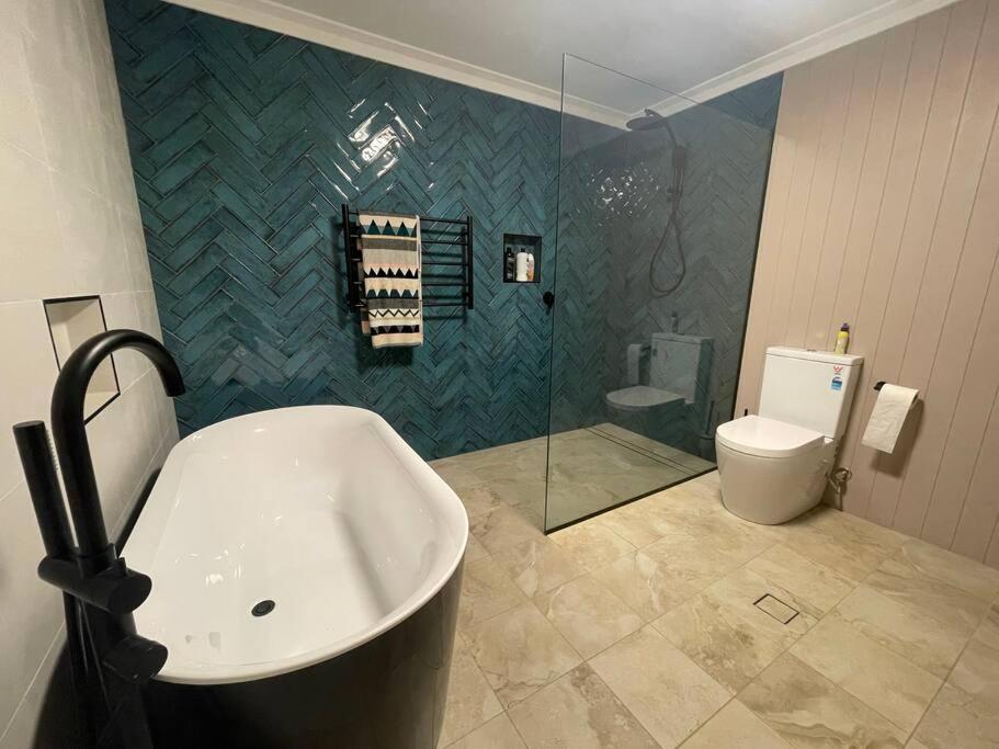 Gorgeous Apartment - Pet Friendly, Stunning Views