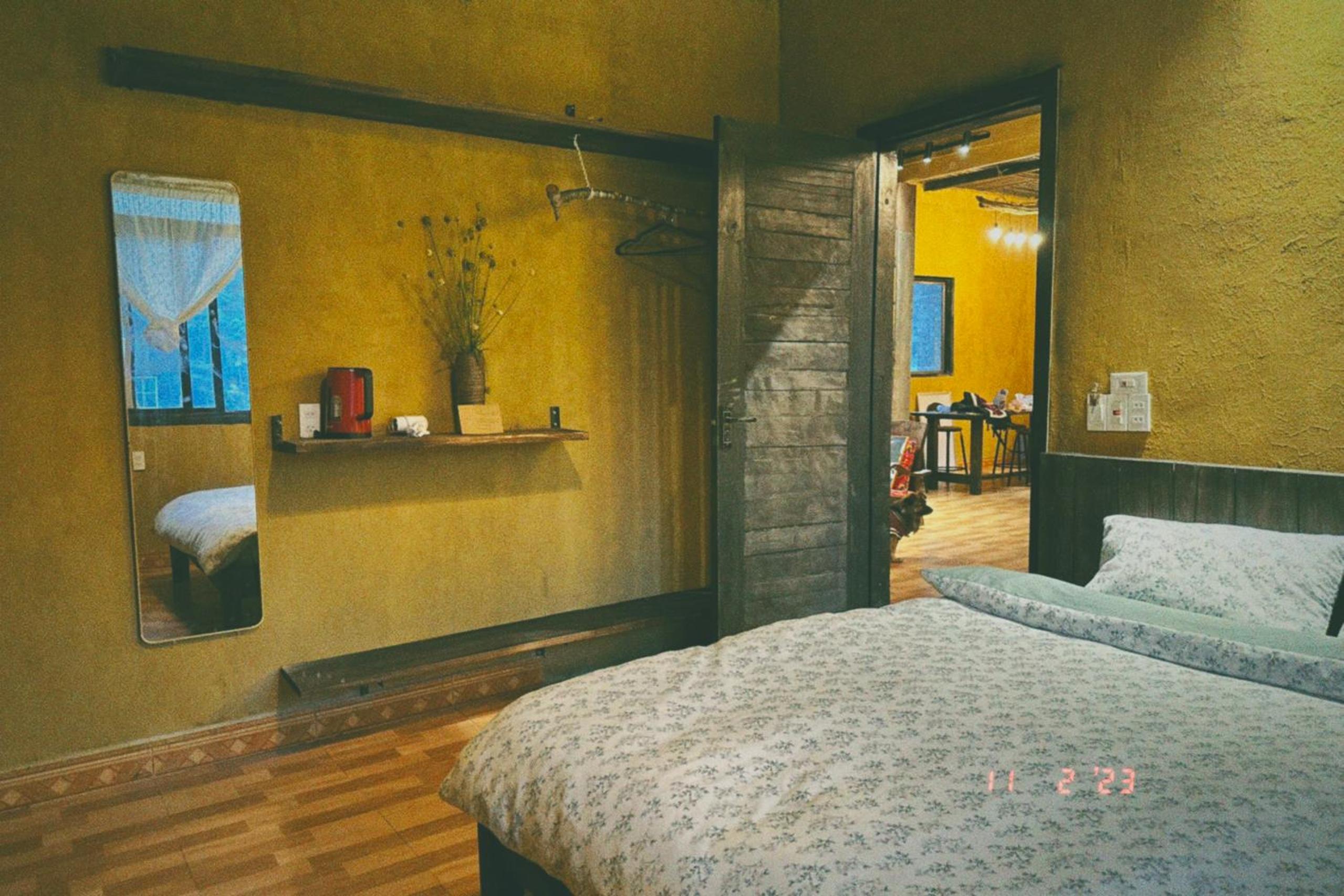 Maison de Hill Home