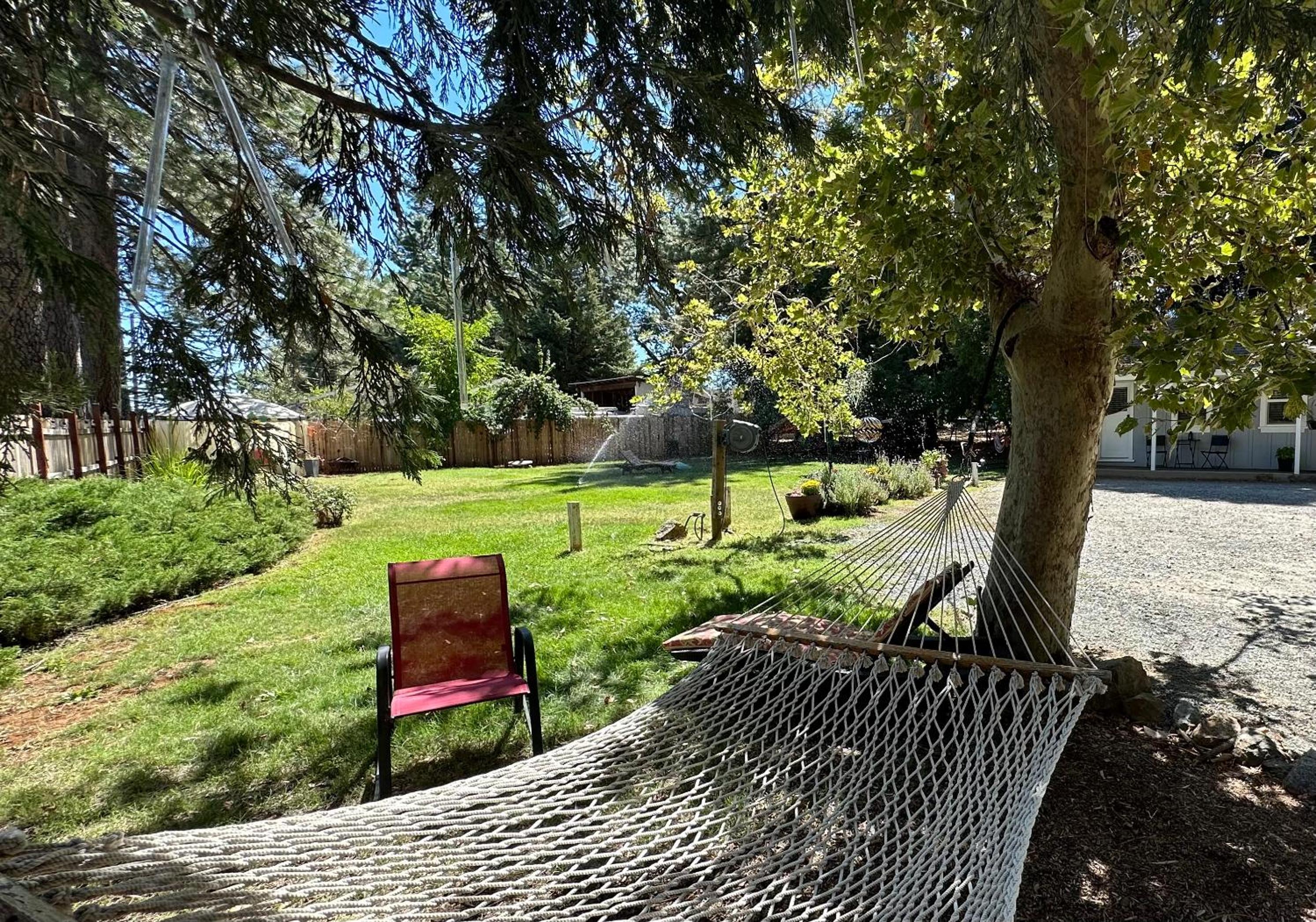 The Pines Inn and Cottages