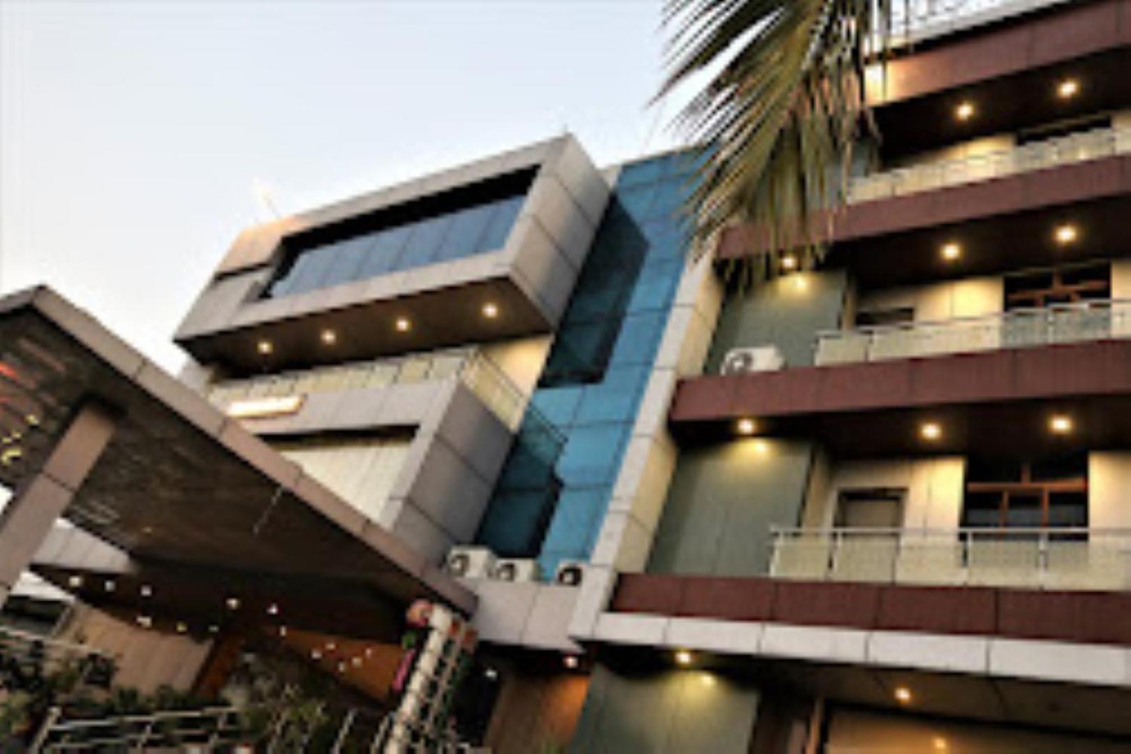 Hotel Vaishnavi Heights,Manjurahi view 3