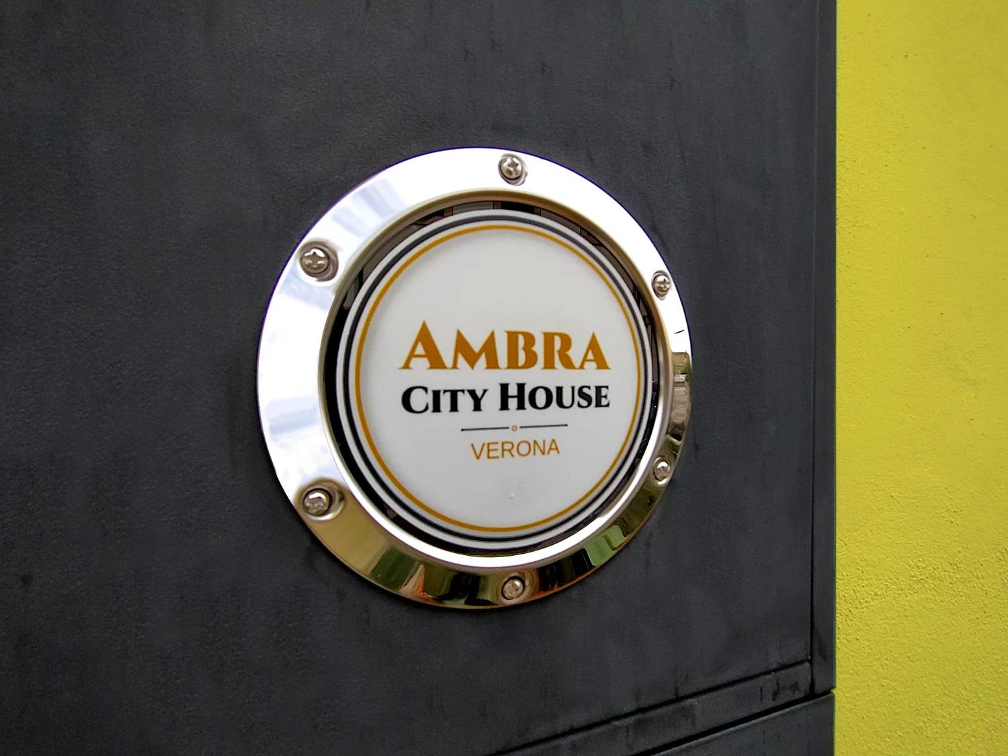 AMBRA CITY HOUSE - Ingresso Diretto con Self Check-in e Parcheggio Libero photo 4