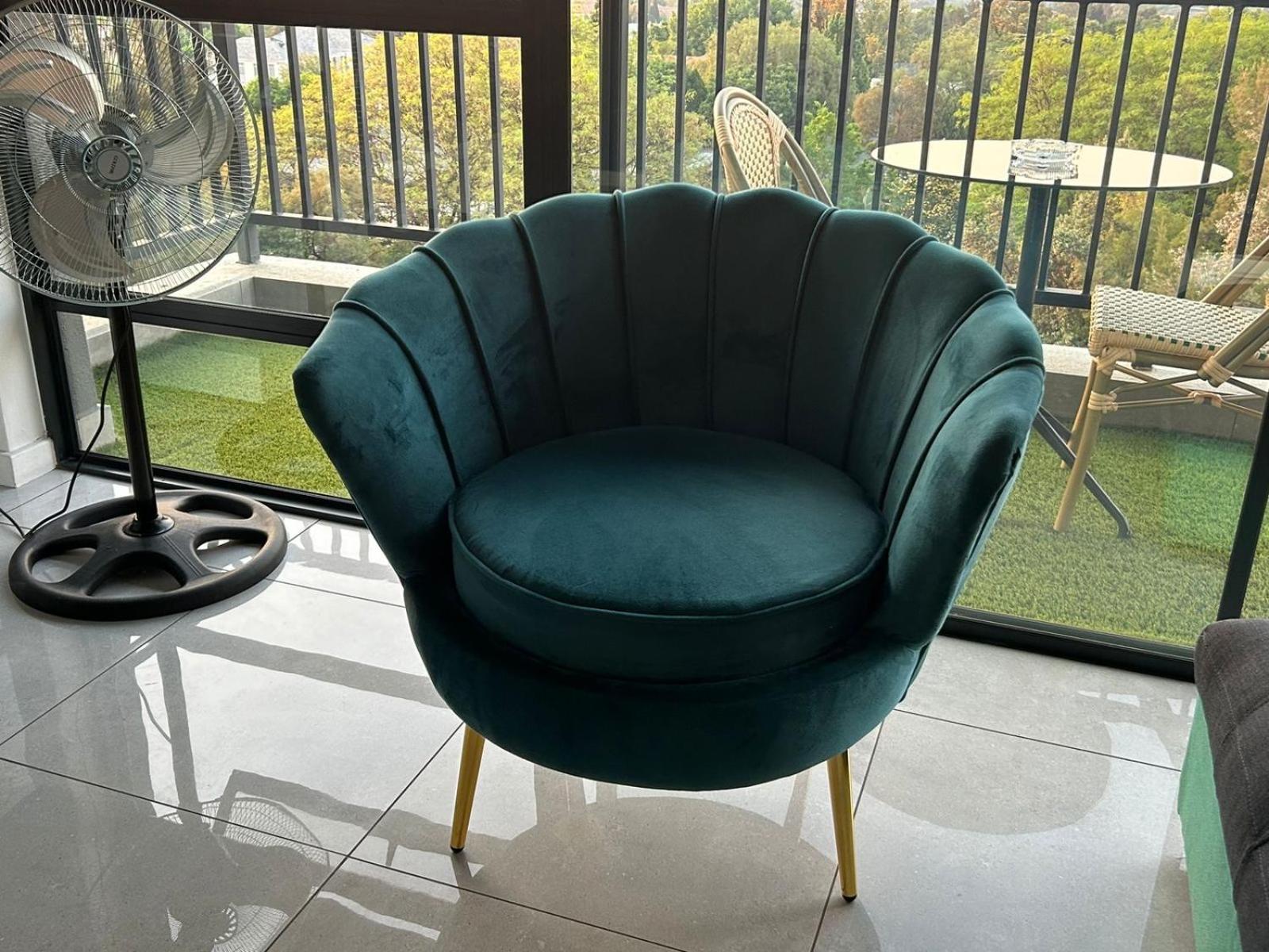 Lilly s penthouse D point Backup power