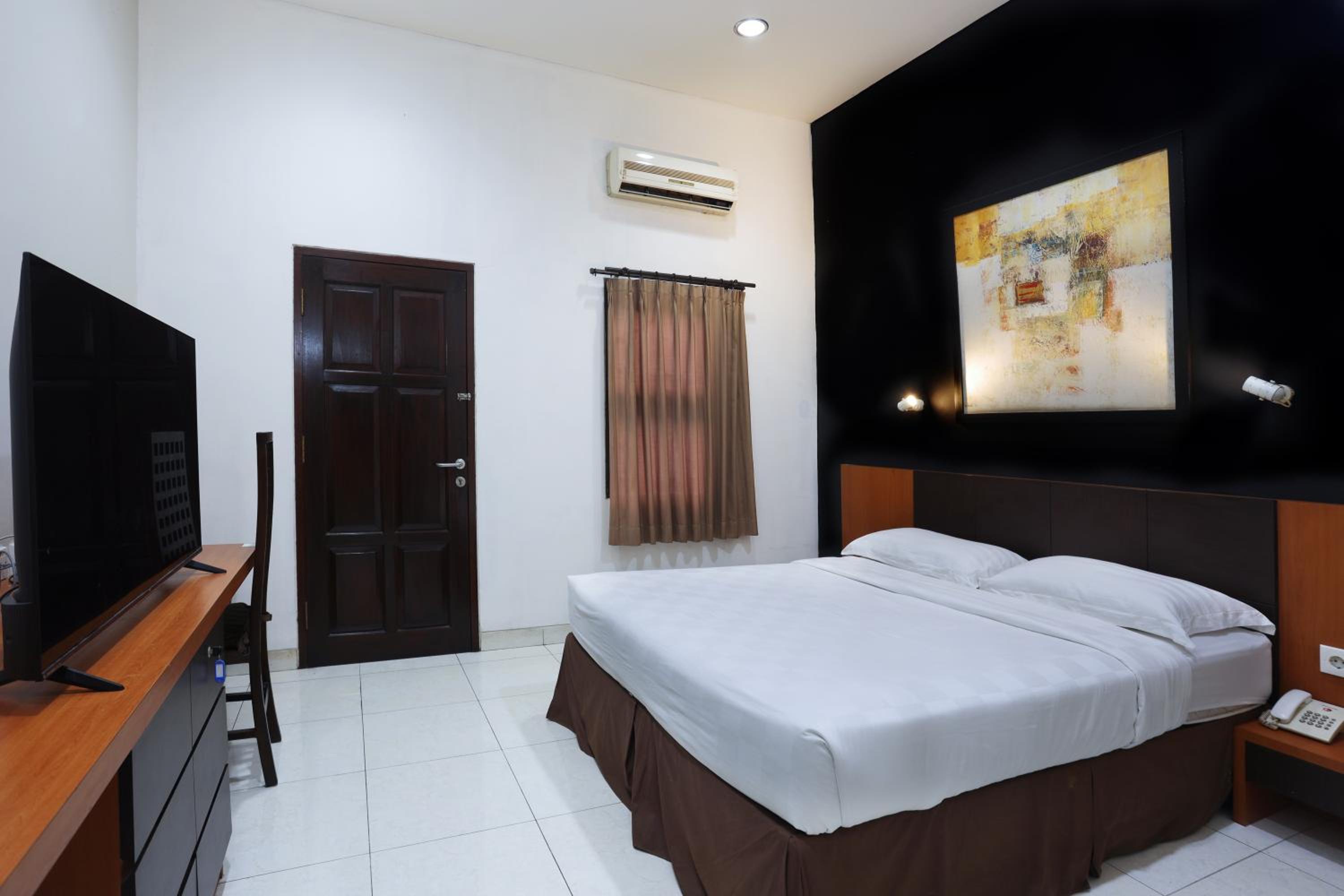 Jambuluwuk Heritage Menteng Suites