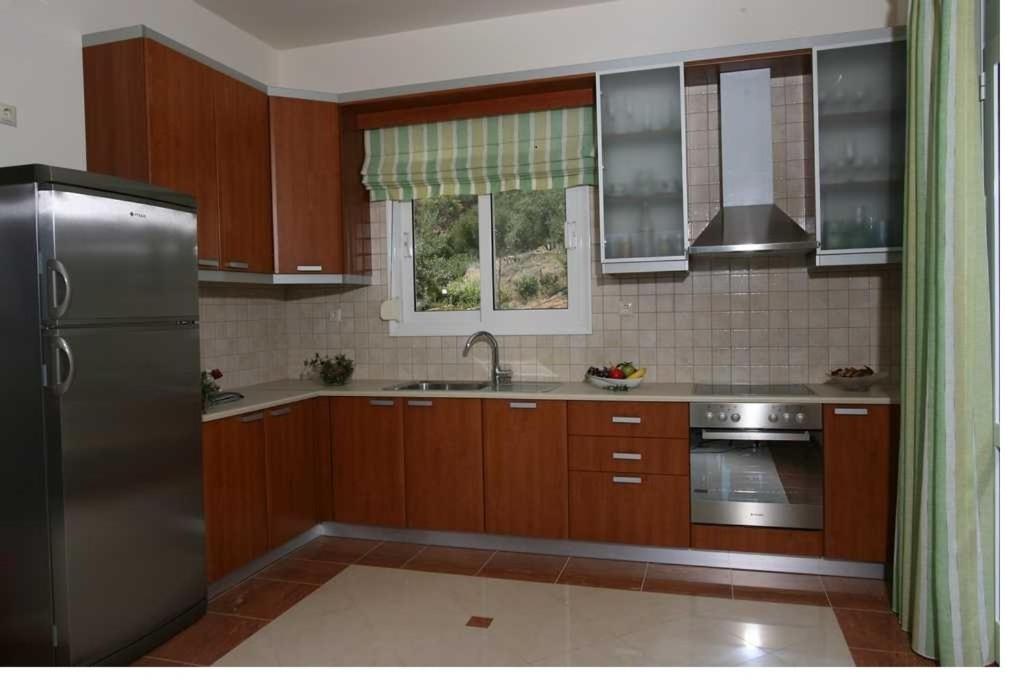 Agnanti Villas