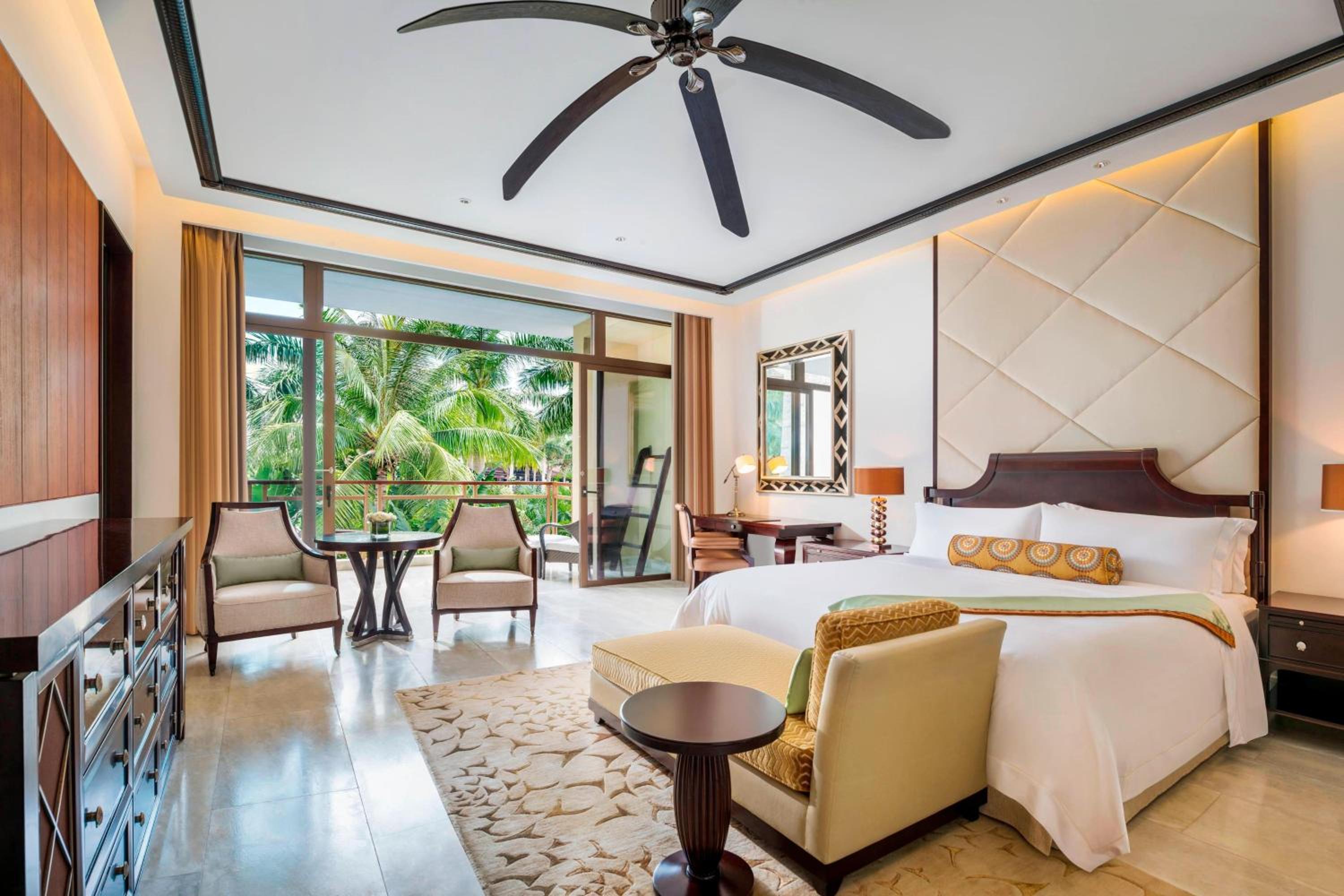 The St. Regis Sanya Yalong Bay Resort