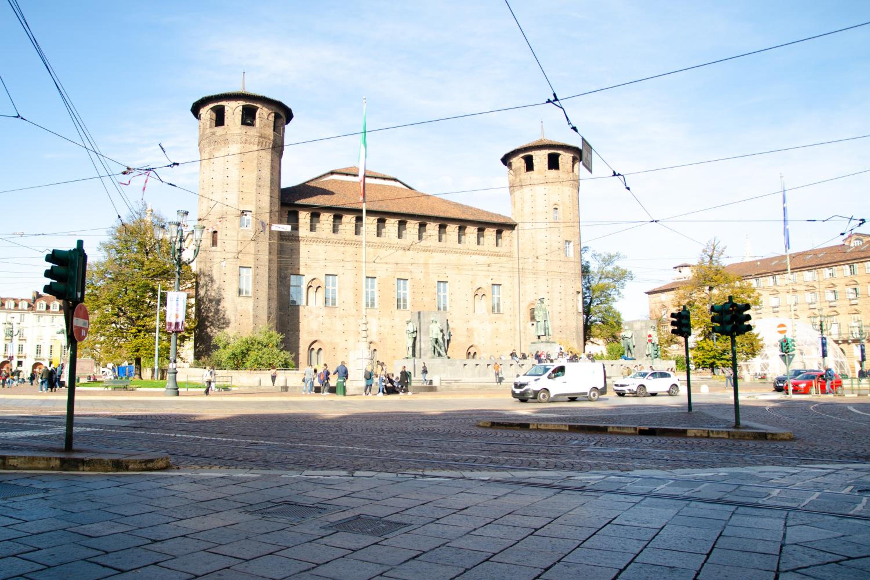 Centralissimo, ampio: La passeggiata by HAPPYHOST view 5