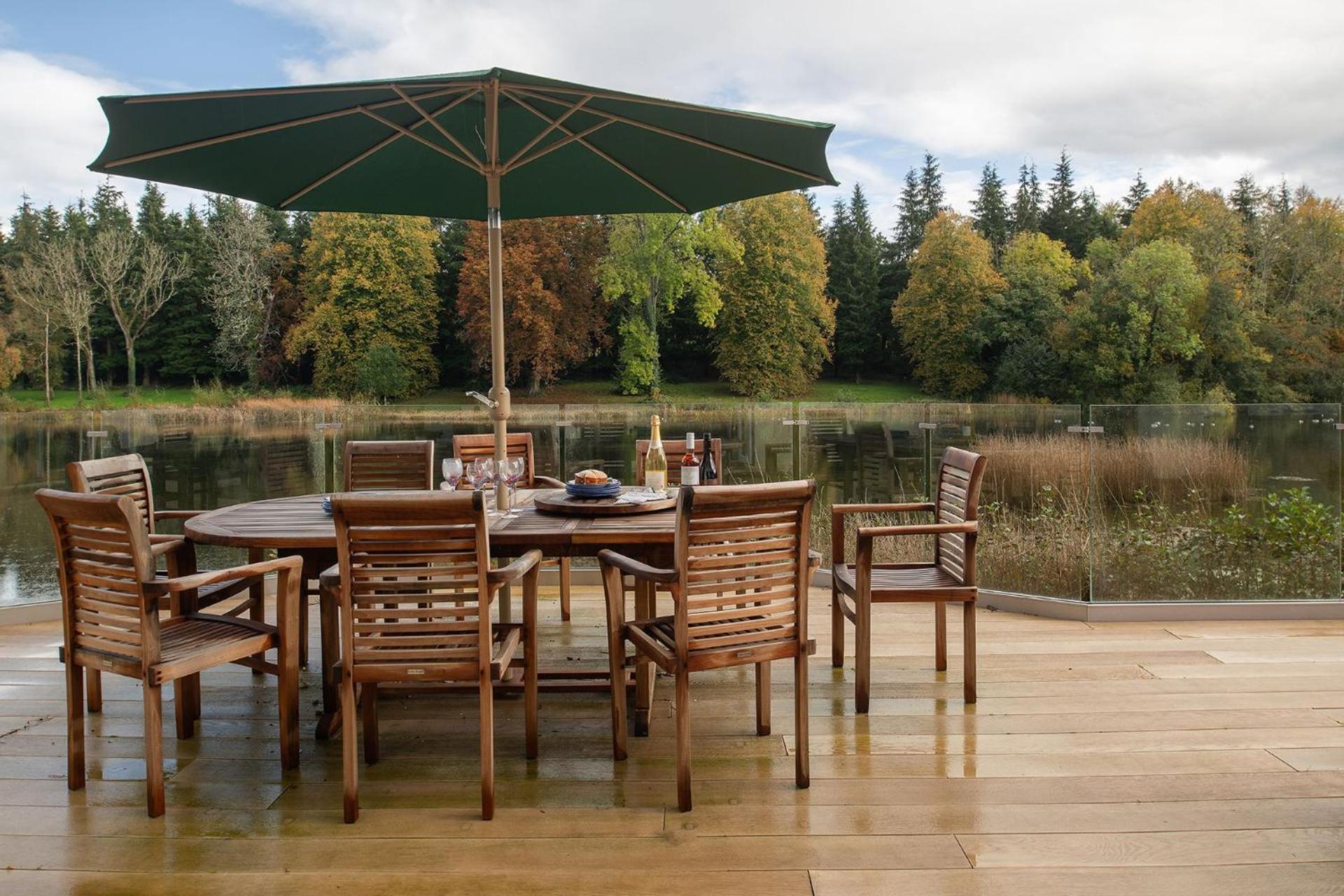 Lake House