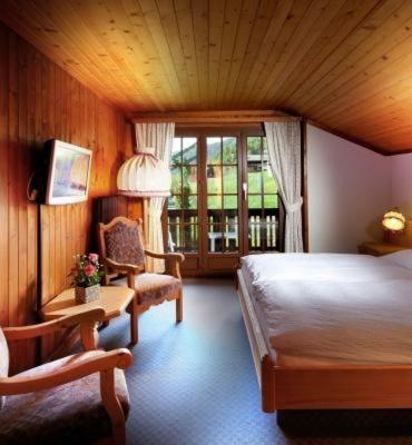 B & B Hôtel Aux Mille Etoiles