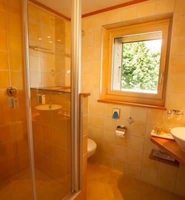 B & B Hôtel Aux Mille Etoiles