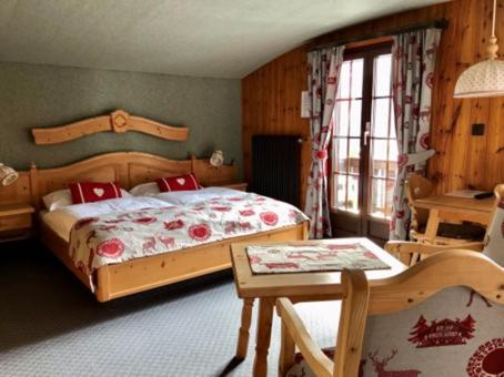 B & B Hôtel Aux Mille Etoiles