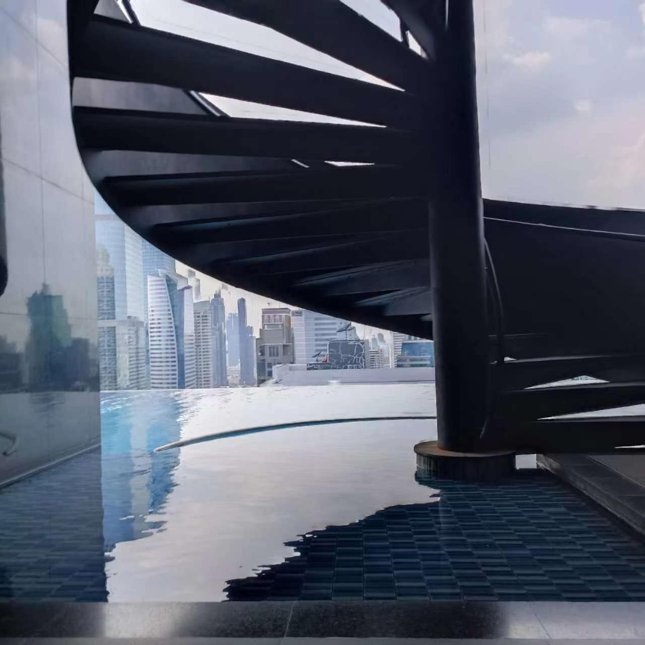 Sathon Luxury High-rise Apartment City View KingPower ,IconSiam ,BNH,Silom