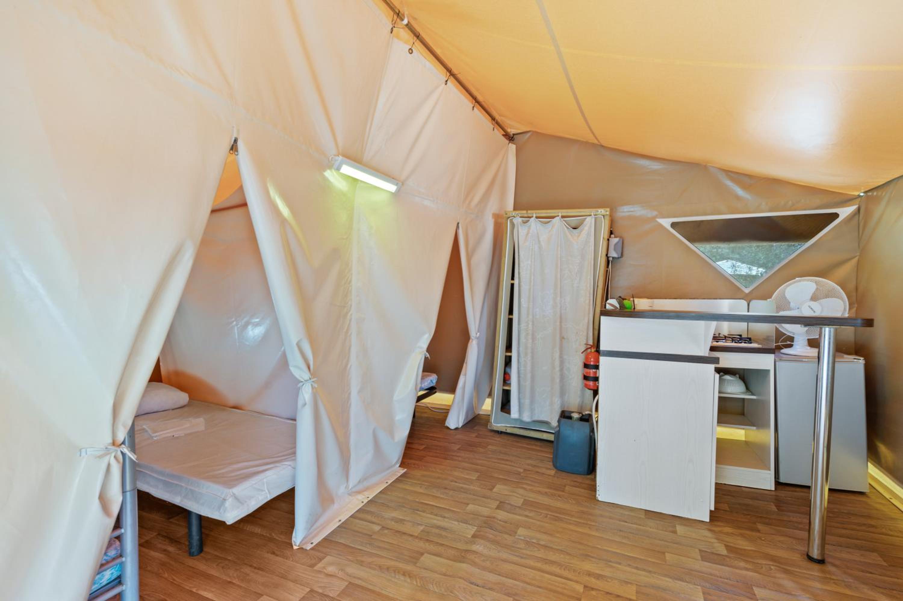 Camping Le Damier view 2