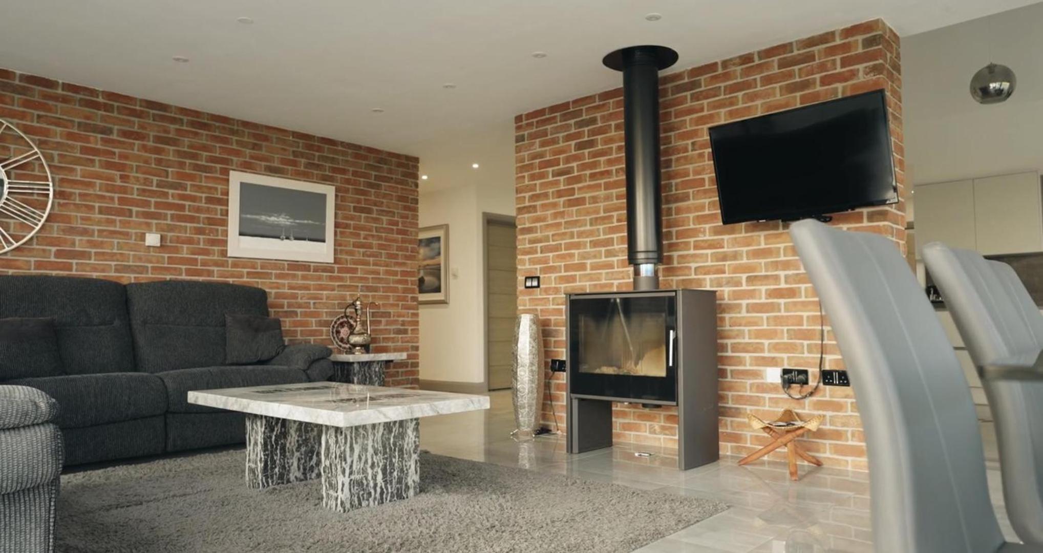 Hollywood vibes in pembrokeshire view 4