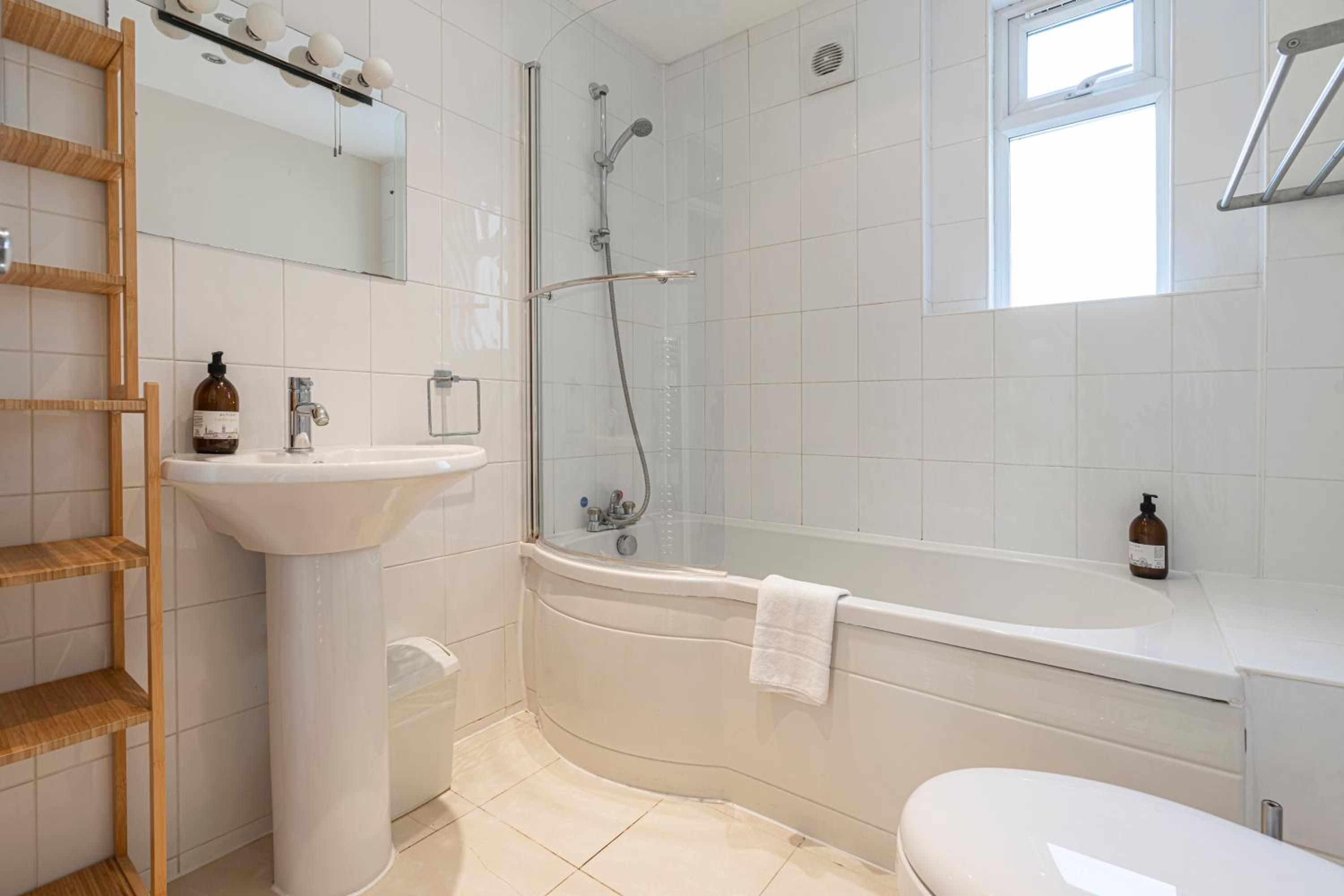 Charming flat in West Brompton