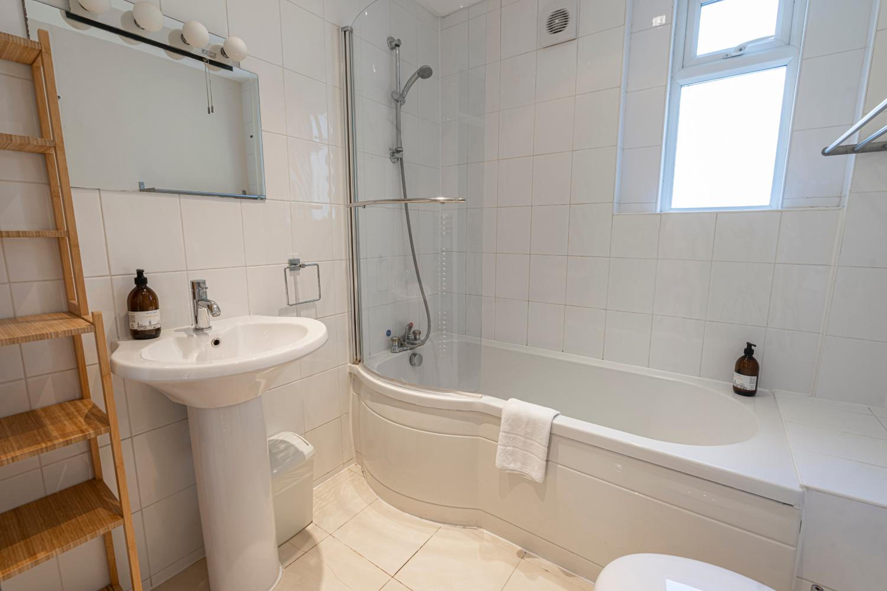 Charming flat in West Brompton
