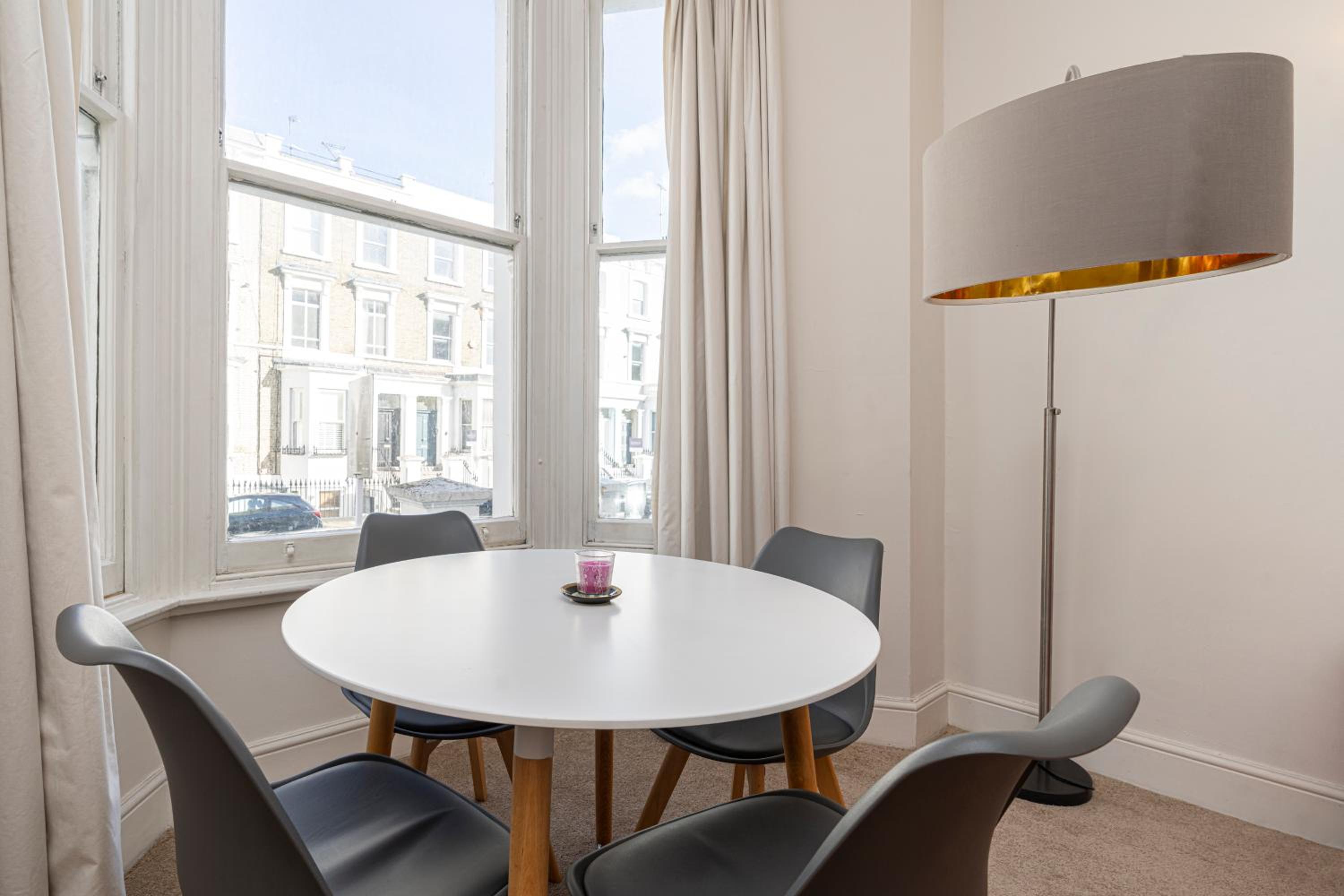 Charming flat in West Brompton