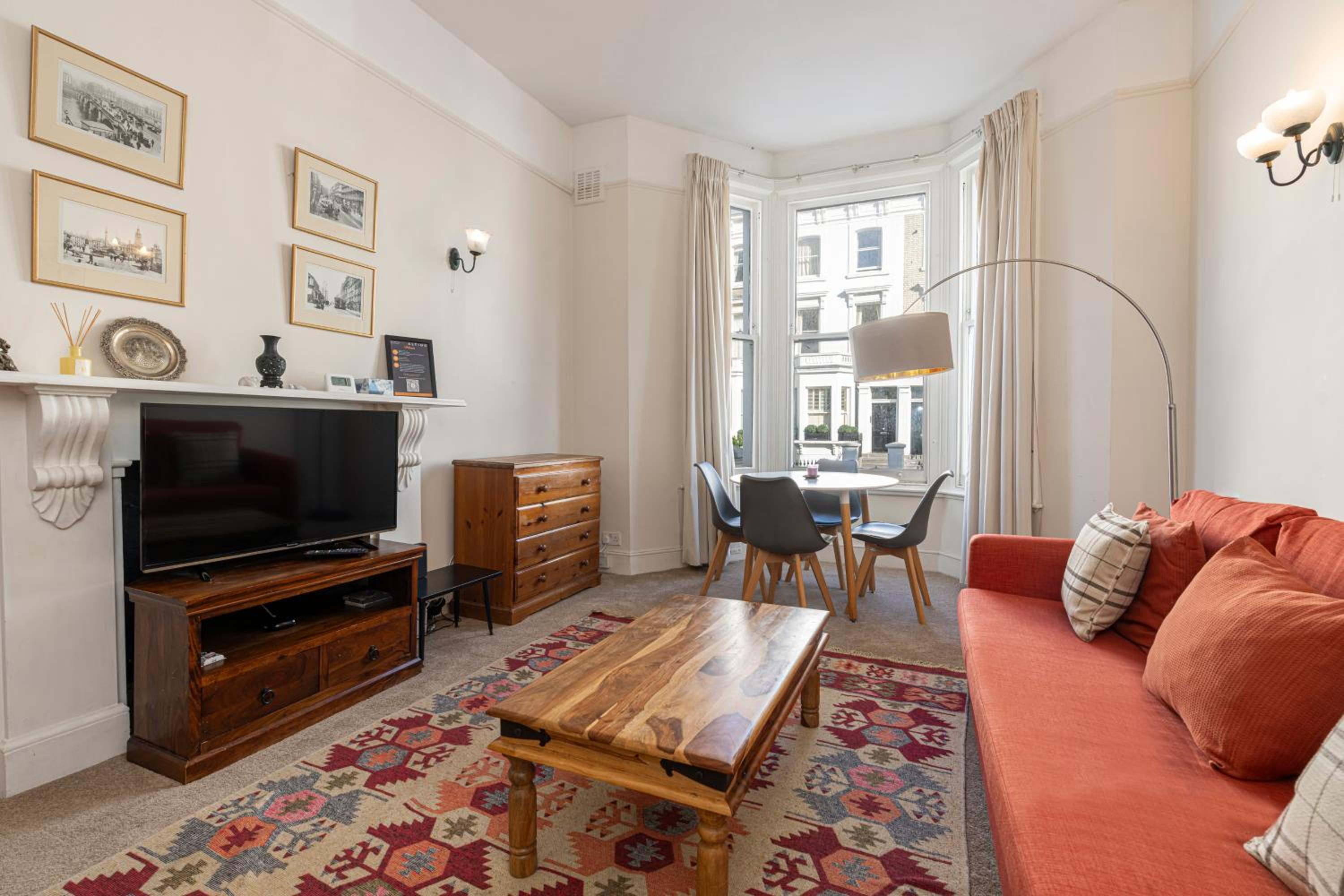 Charming flat in West Brompton