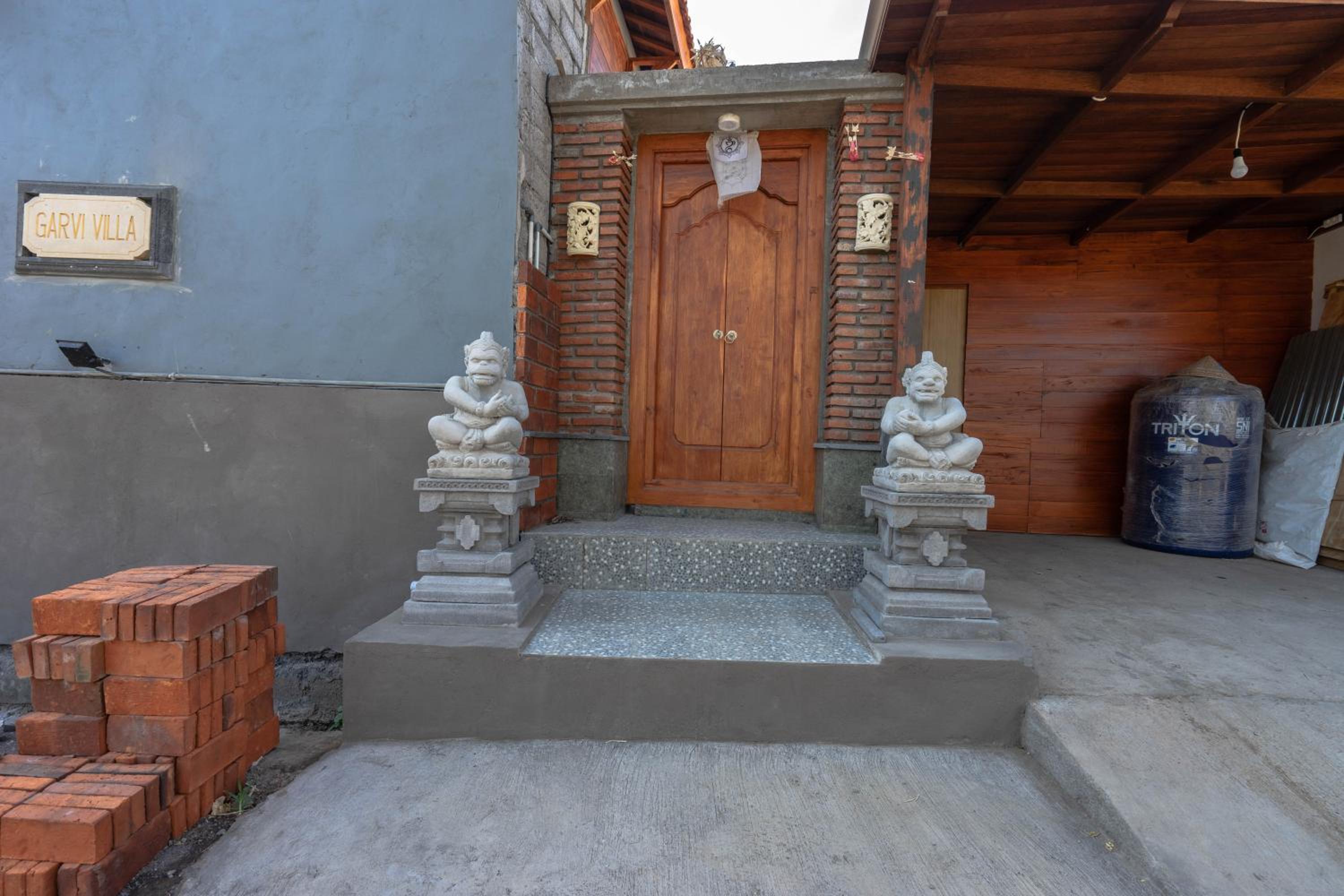 Photo 9