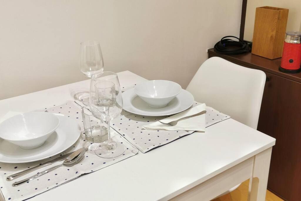 NOVA - Urban Living Studio-Apartment