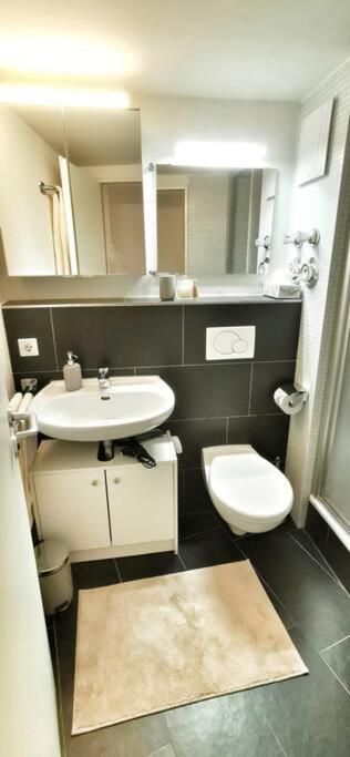 NOVA - Urban Living Studio-Apartment
