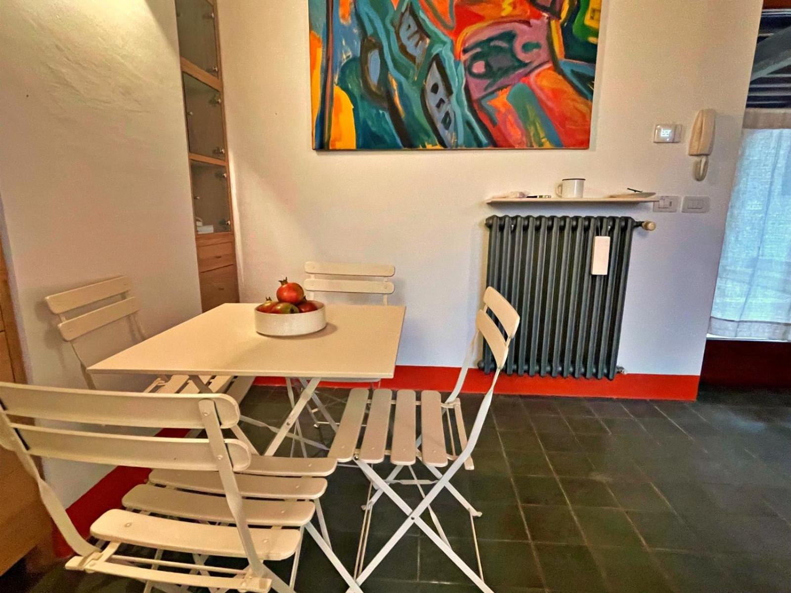 Romantic love-nest villa Spa in Beautiful Umbria view 4