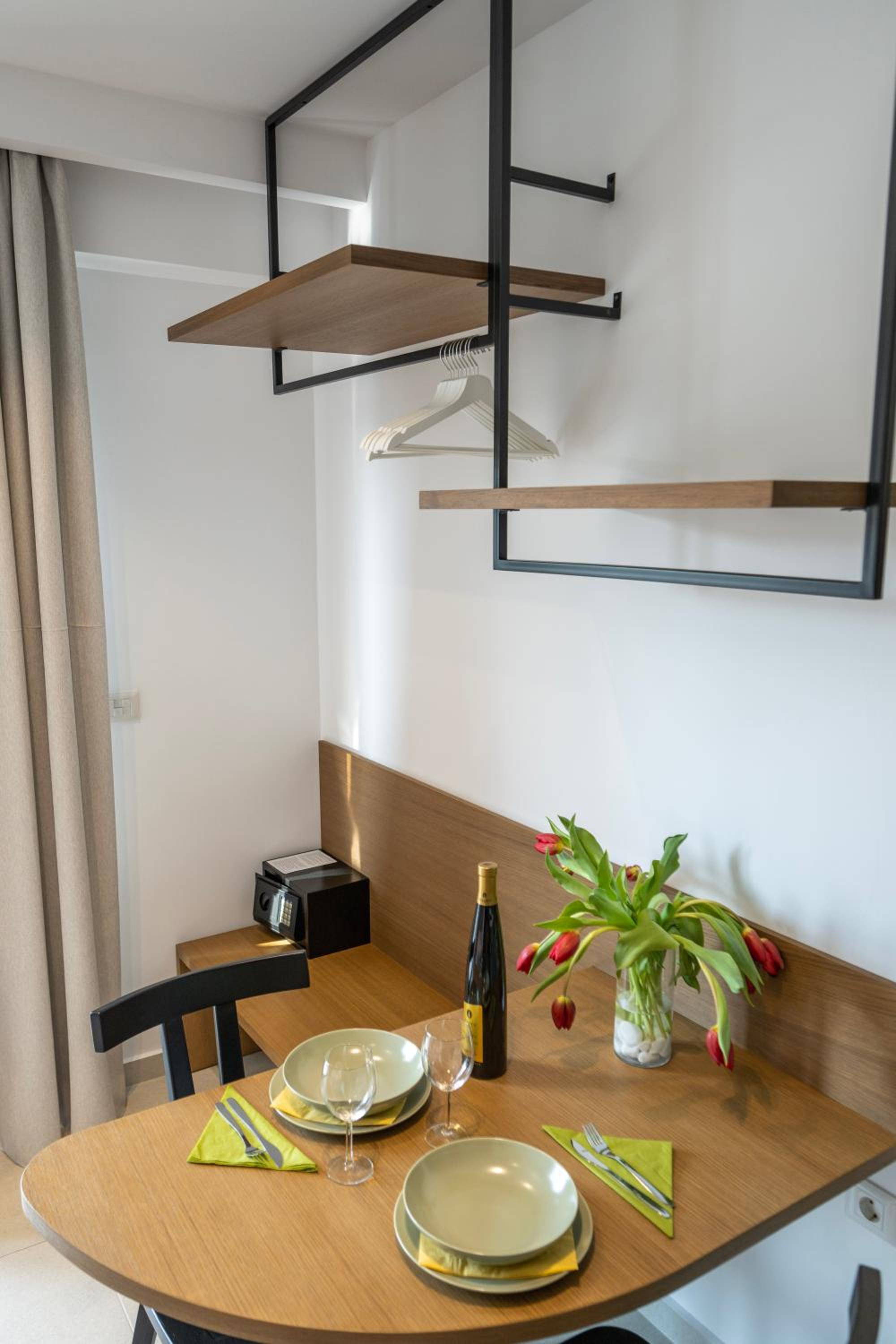 Athens Genesis Luxury Suites