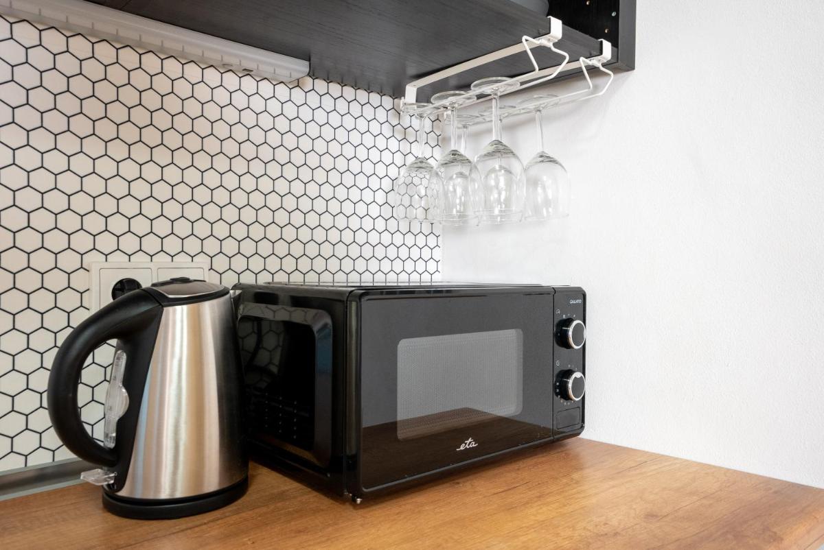White Wolf House Hostel & Apartments