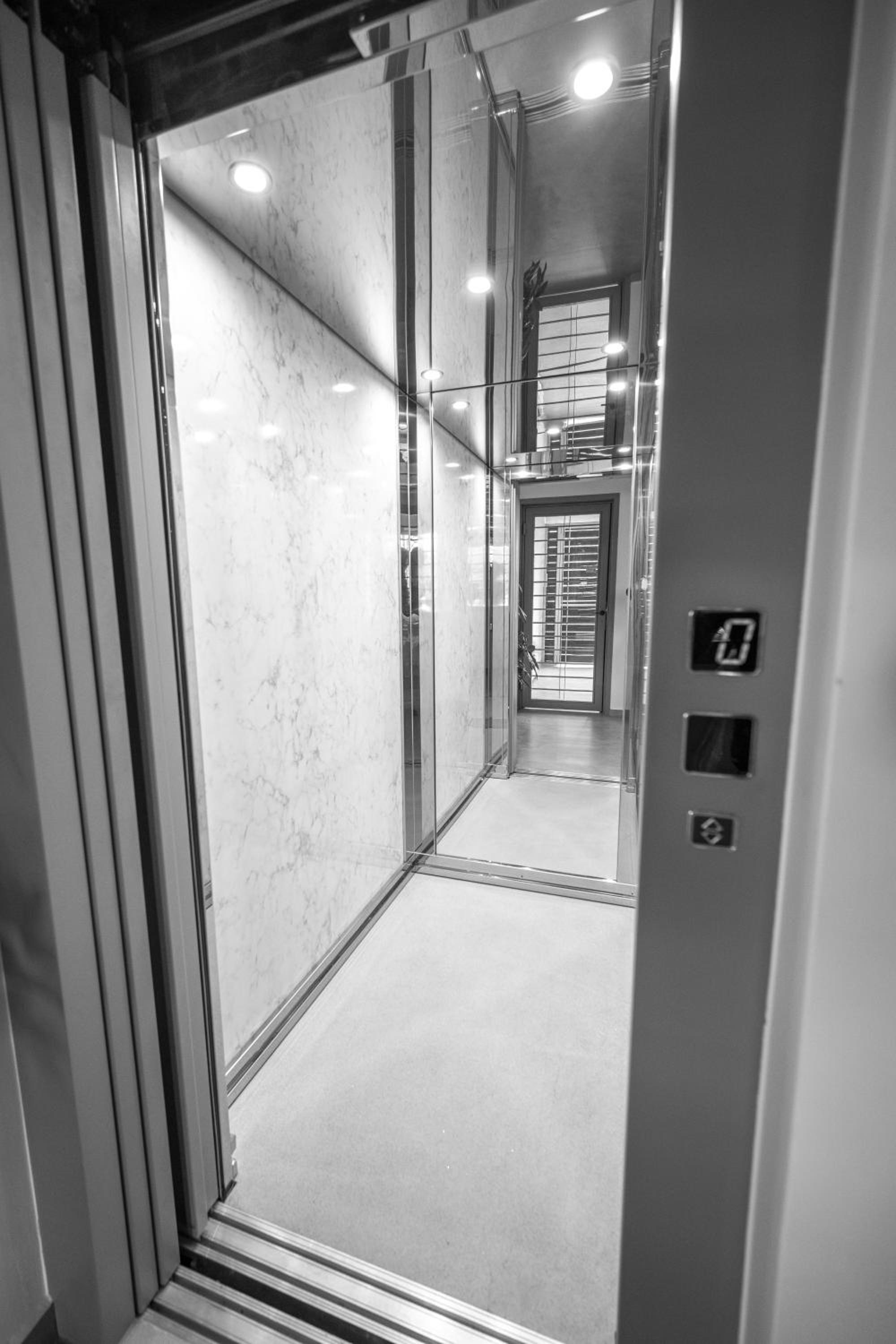 Athens Genesis Luxury Suites