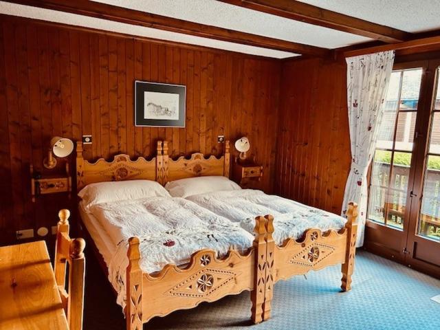 B & B Hôtel Aux Mille Etoiles