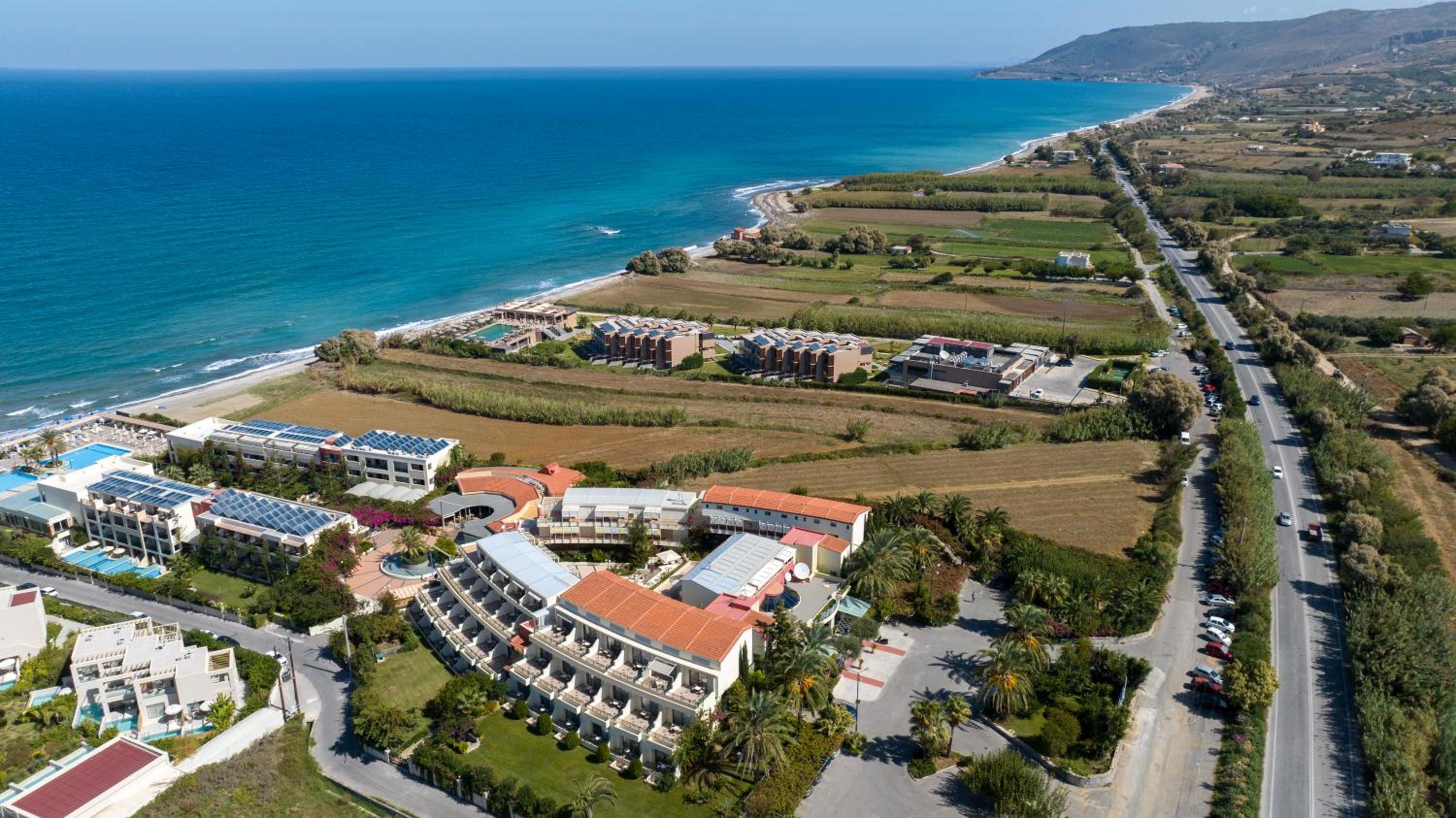 Hydramis Palace Beach Resort