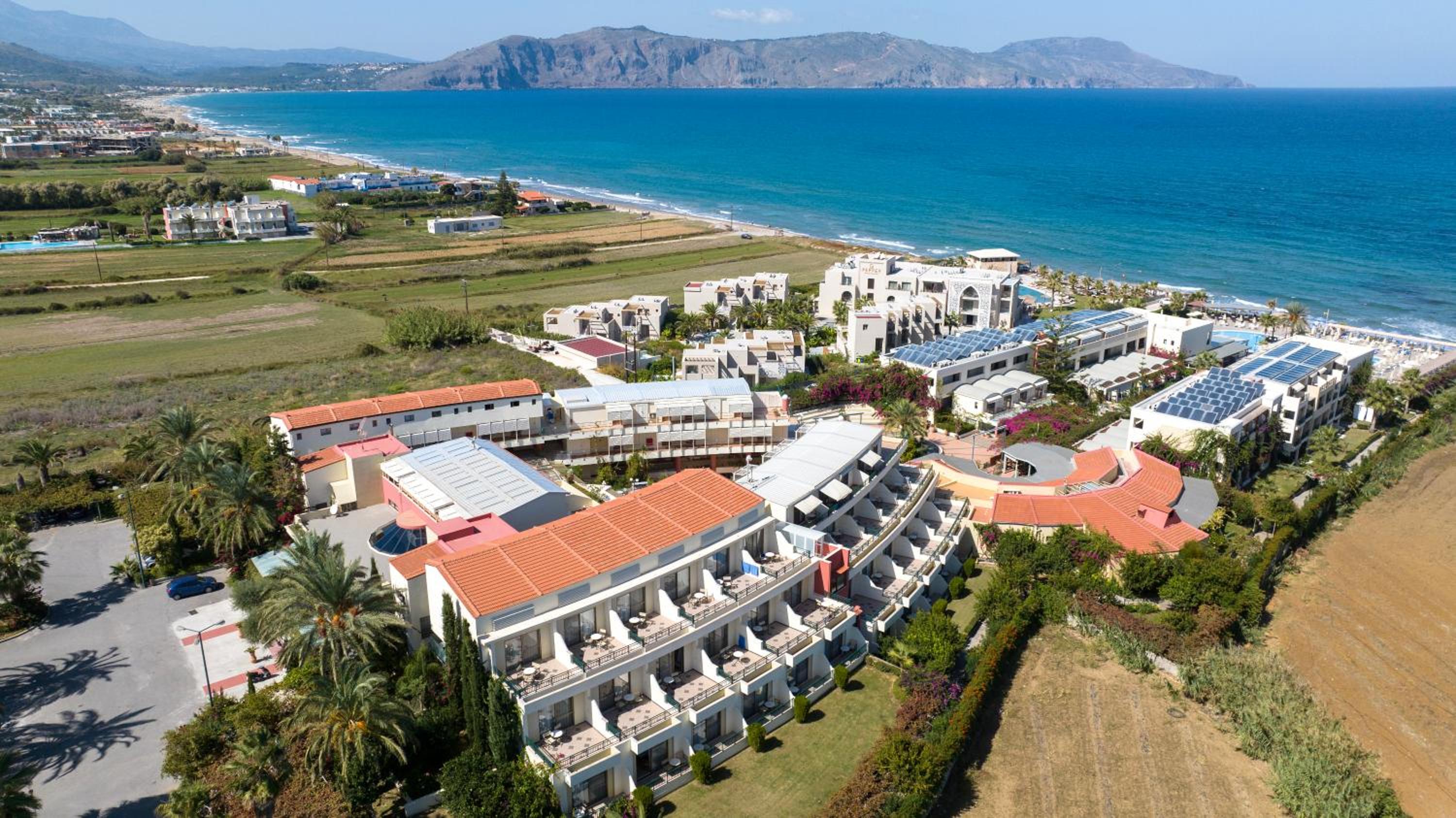 Hydramis Palace Beach Resort
