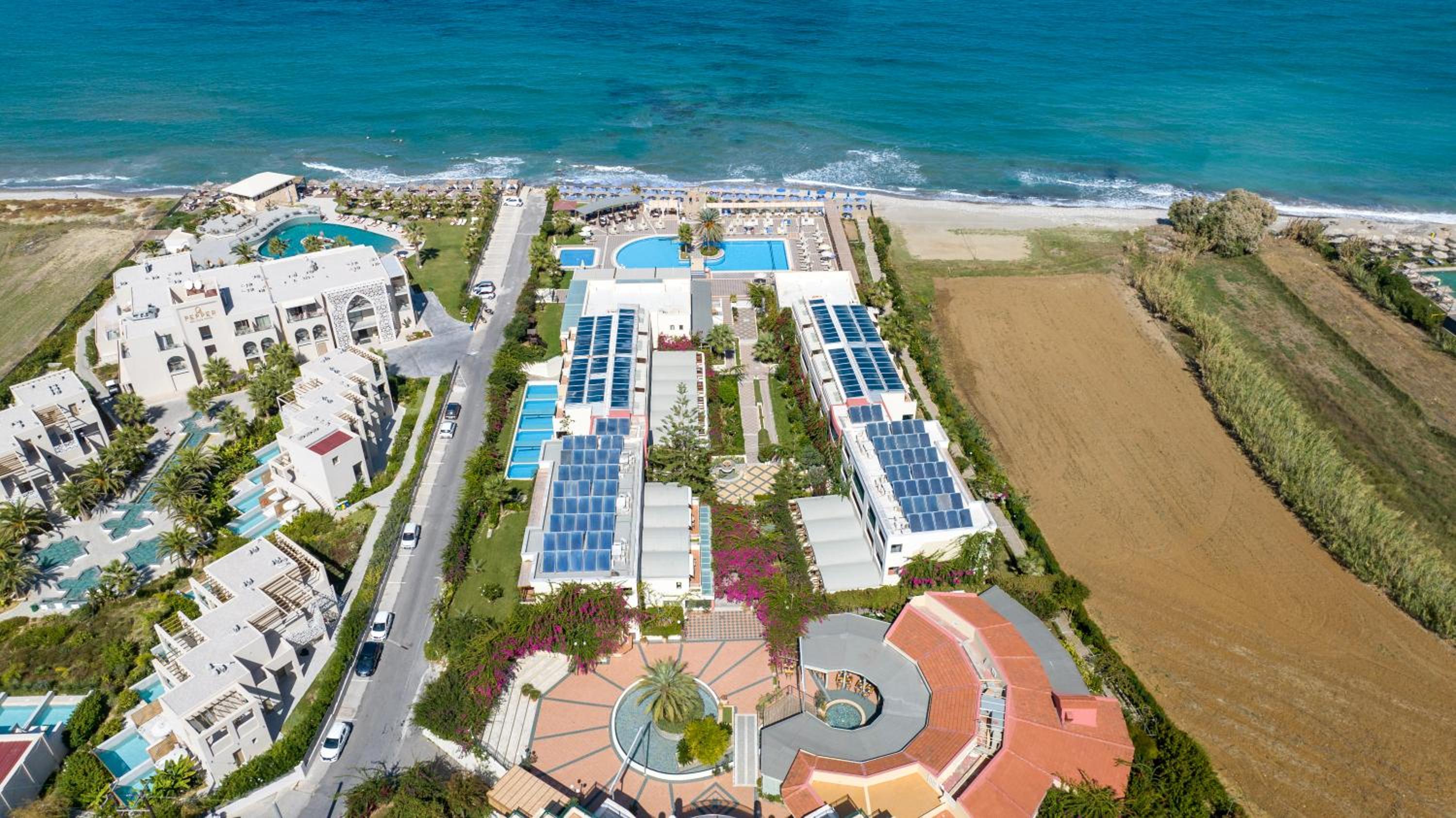 Hydramis Palace Beach Resort