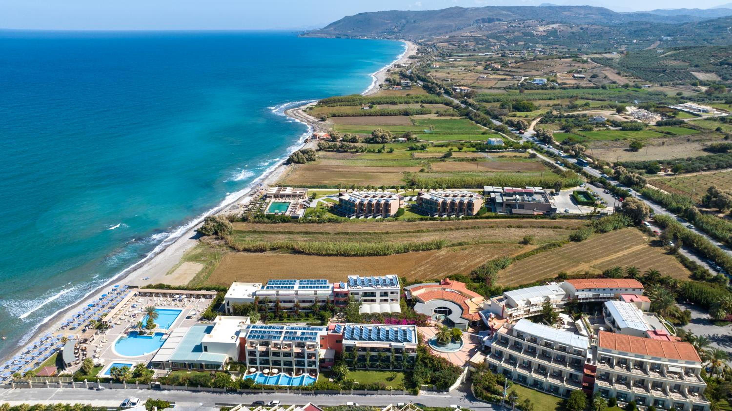 Hydramis Palace Beach Resort