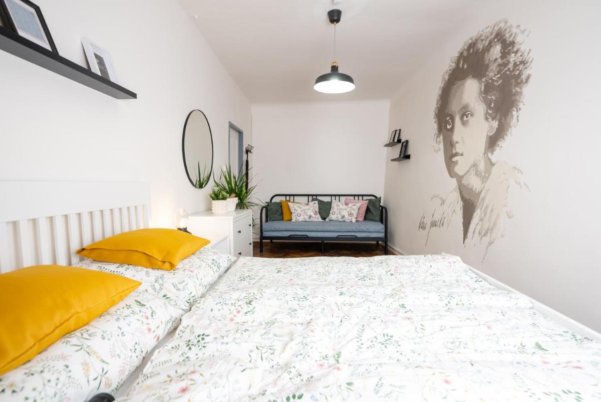 White Wolf House Hostel & Apartments